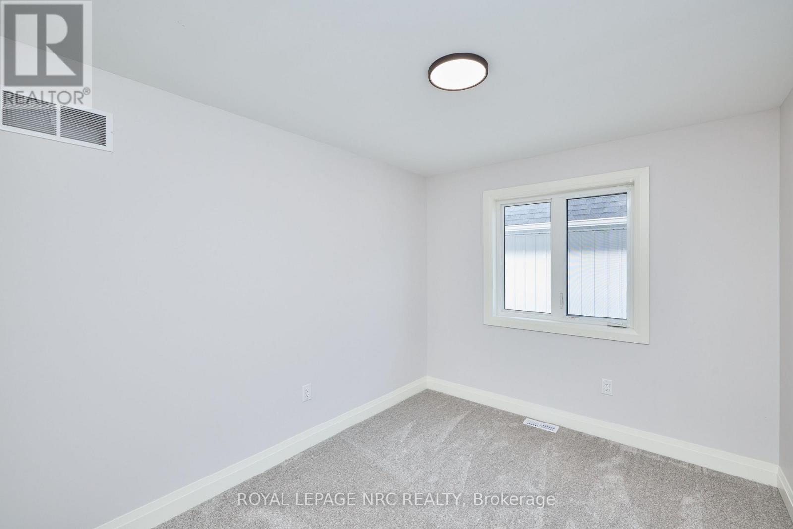 196 Hodgkins Avenue, Thorold, Ontario  L2V 0M6 - Photo 28 - X13549126