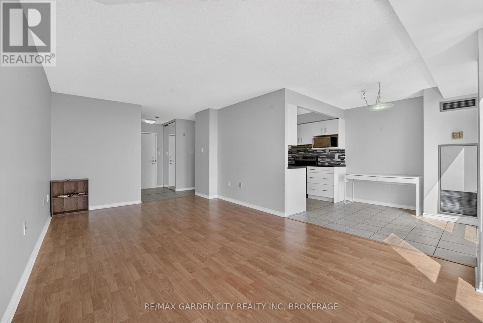 704 - 162 Martindale Road, St. Catharines, Ontario  L2S 3S4 - Photo 13 - X13549312