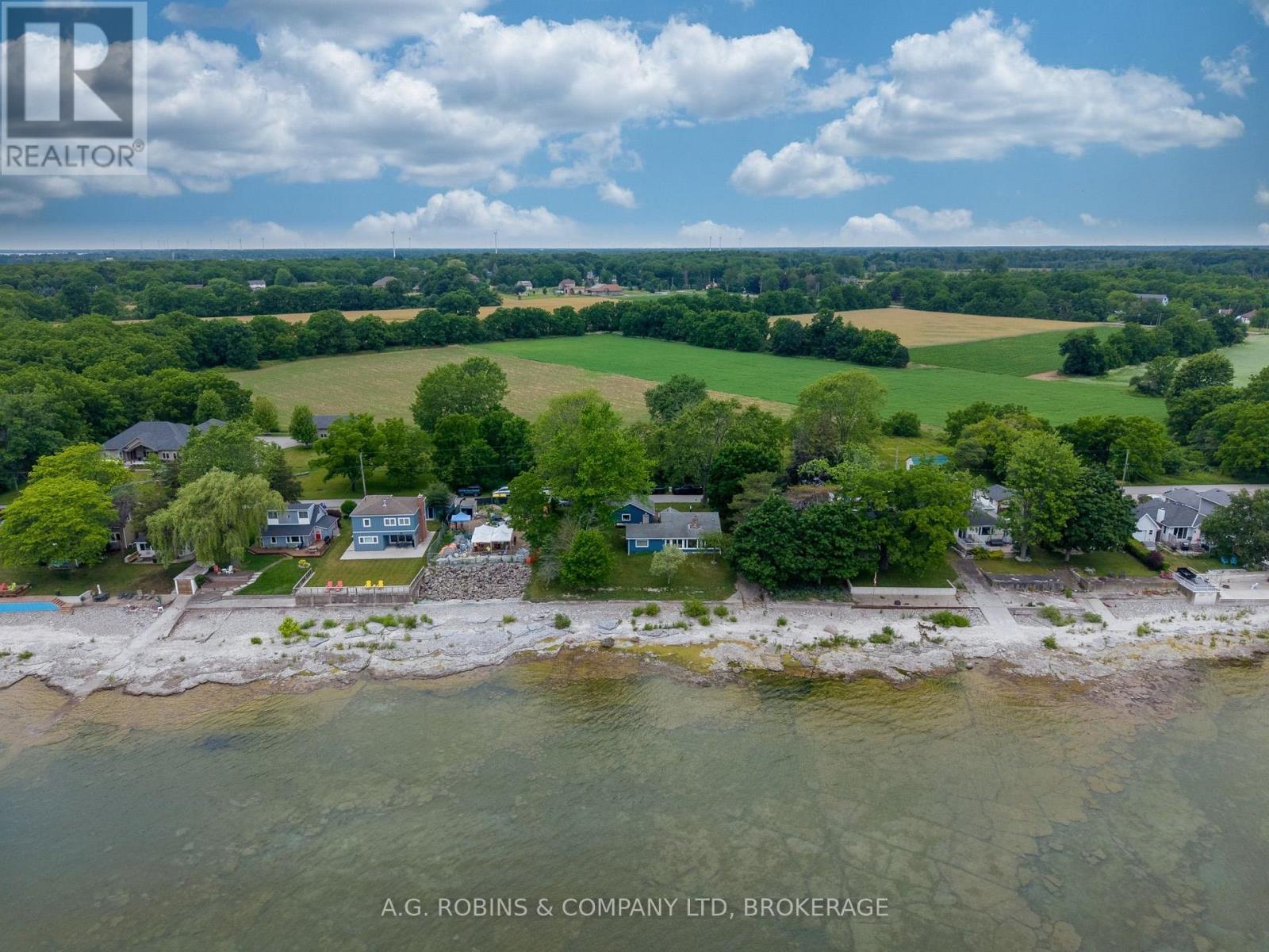 11251 Harbourview Road, Wainfleet, Ontario  L0S 1V0 - Photo 4 - X13549650