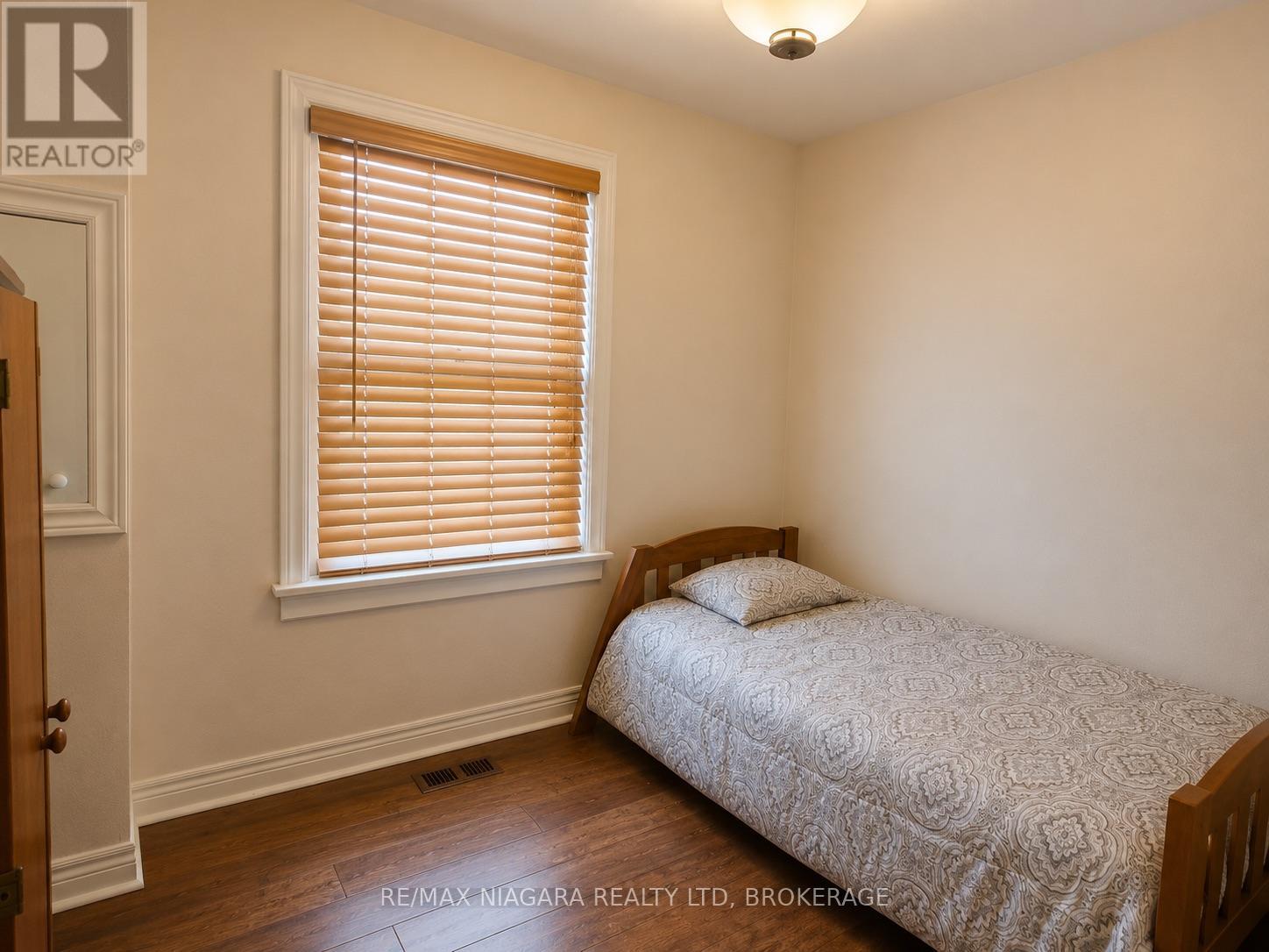 63 Sullivan Avenue, Thorold, Ontario  L2V 2Y7 - Photo 12 - X13549758
