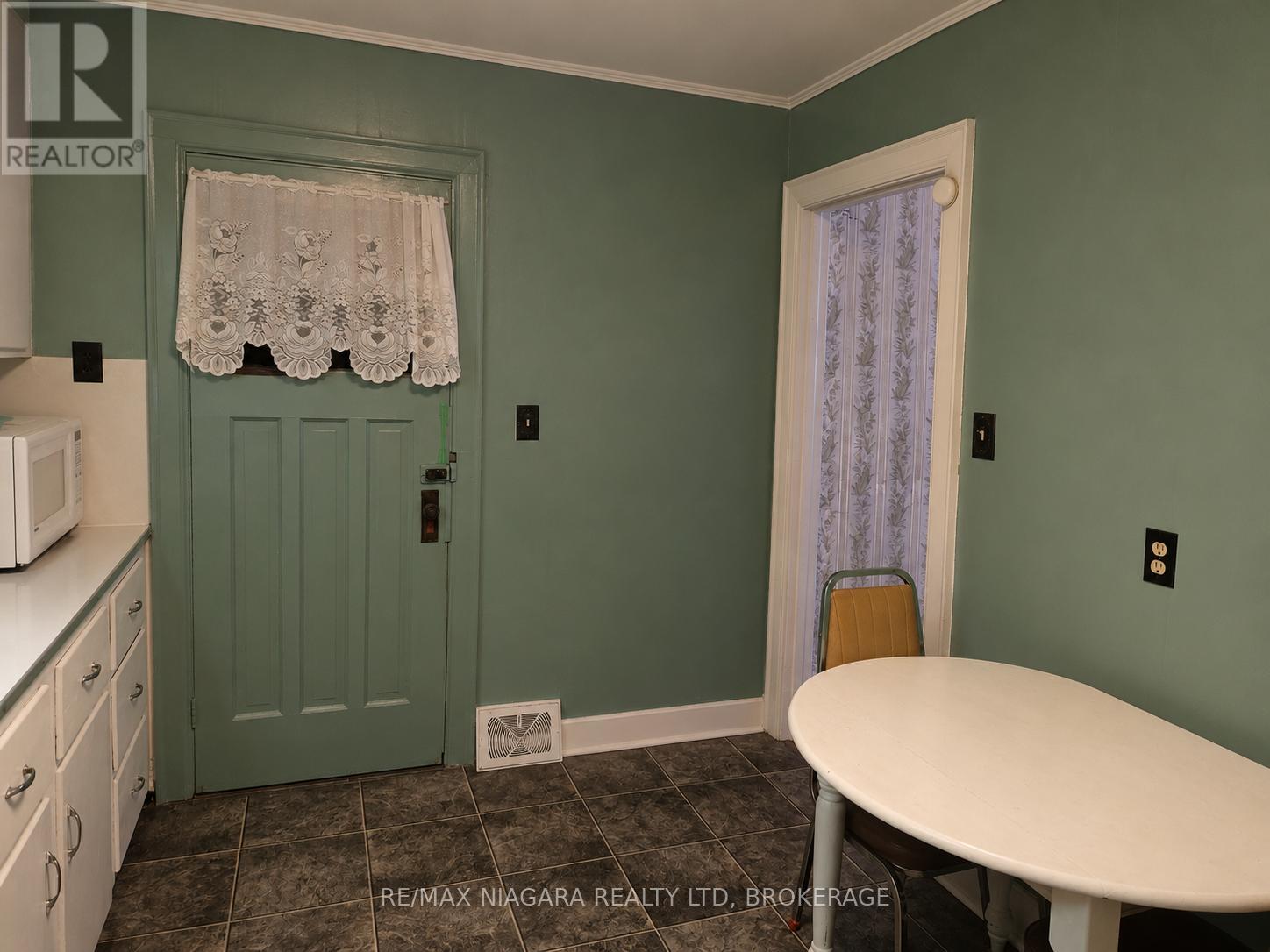 66 Radford Avenue, Fort Erie, Ontario  L2A 5H8 - Photo 14 - X13549776