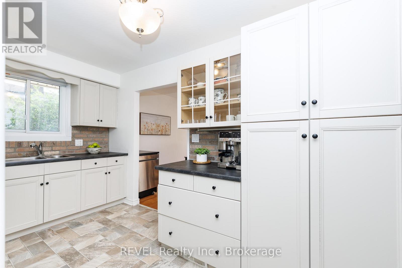 92 Royal Oak Drive, Welland, Ontario  L3C 5V9 - Photo 15 - X13551114
