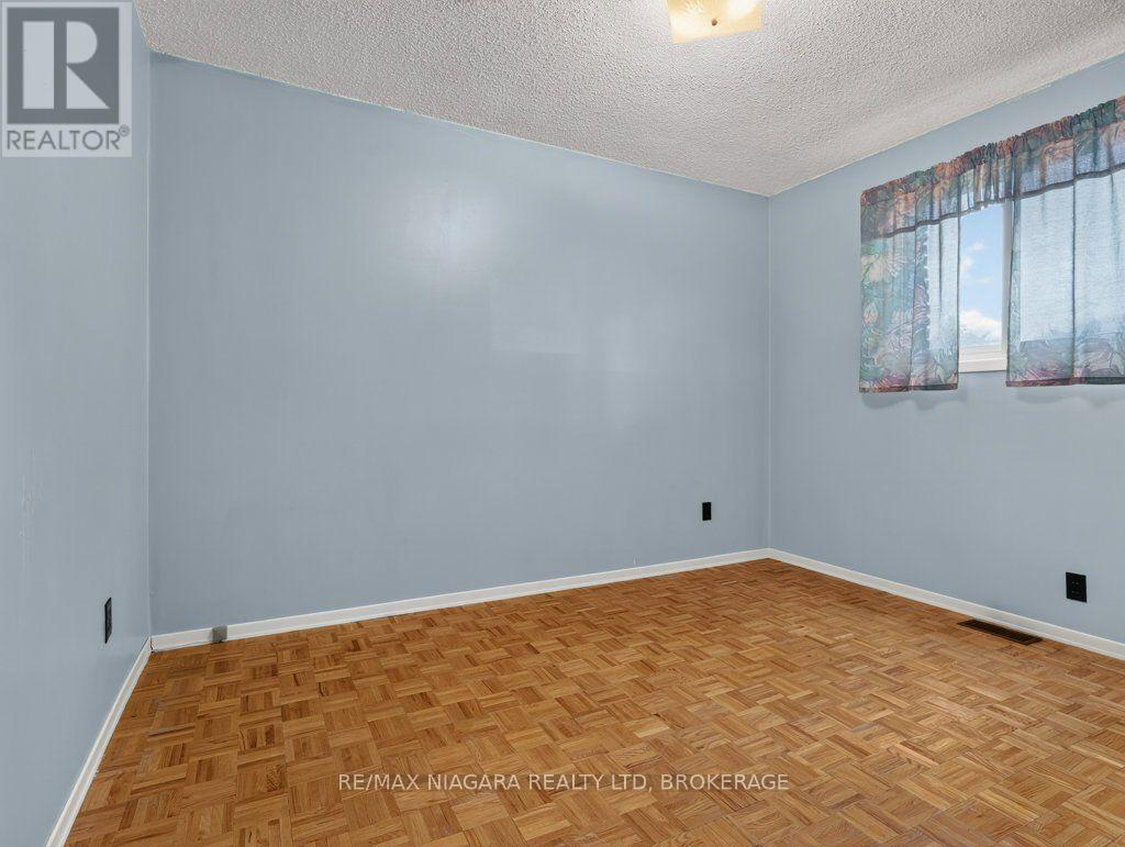 6127 Strohan Street, Niagara Falls, Ontario  L2J 3J3 - Photo 26 - X13552318