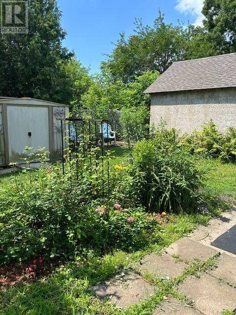 12 Cross Street, St. Catharines, Ontario  L2R 2W5 - Photo 13 - X13553060