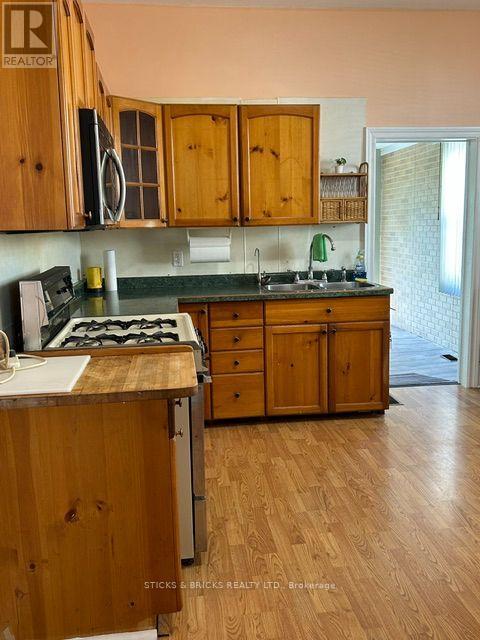 12 Cross Street, St. Catharines, Ontario  L2R 2W5 - Photo 26 - X13553060