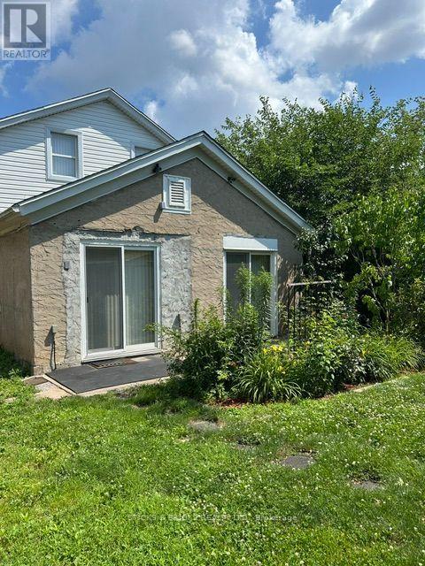 12 Cross Street, St. Catharines, Ontario  L2R 2W5 - Photo 7 - X13553060