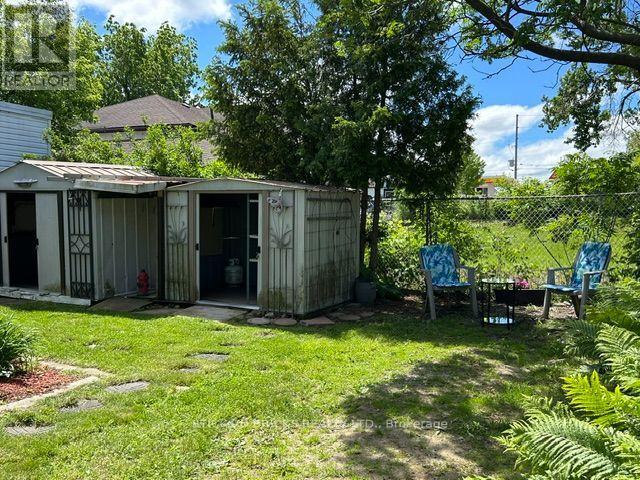 12 Cross Street, St. Catharines, Ontario  L2R 2W5 - Photo 9 - X13553060