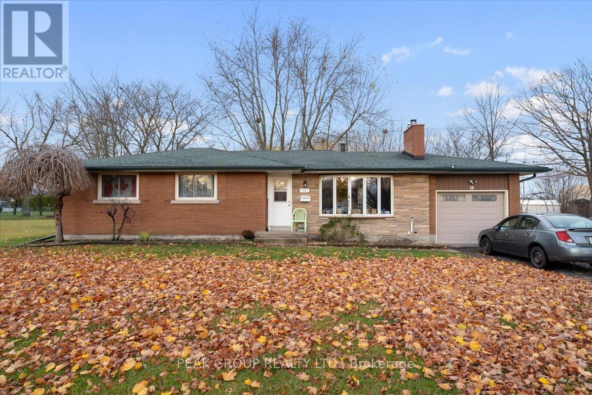 18 Karen Crescent, Welland, Ontario  L3C 2Y6 - Photo 2 - X13553194