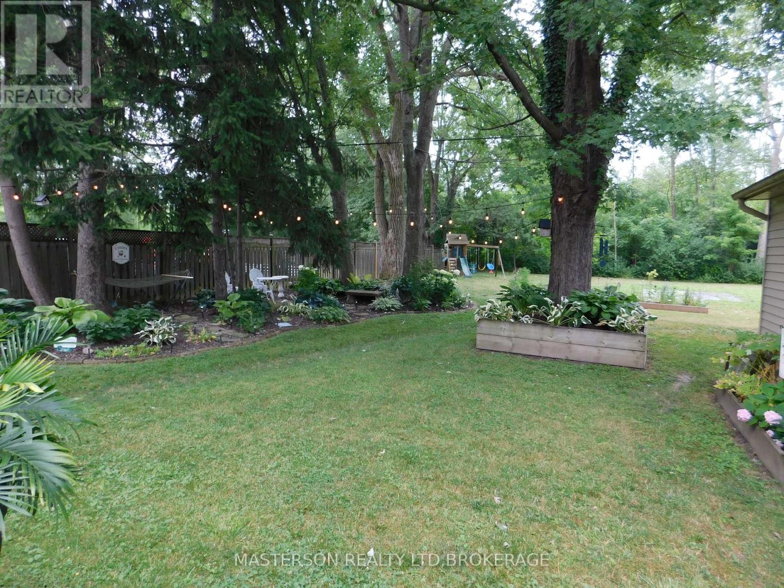 1208 Benner Avenue, Fort Erie, Ontario  L2A 4N7 - Photo 28 - X13553274