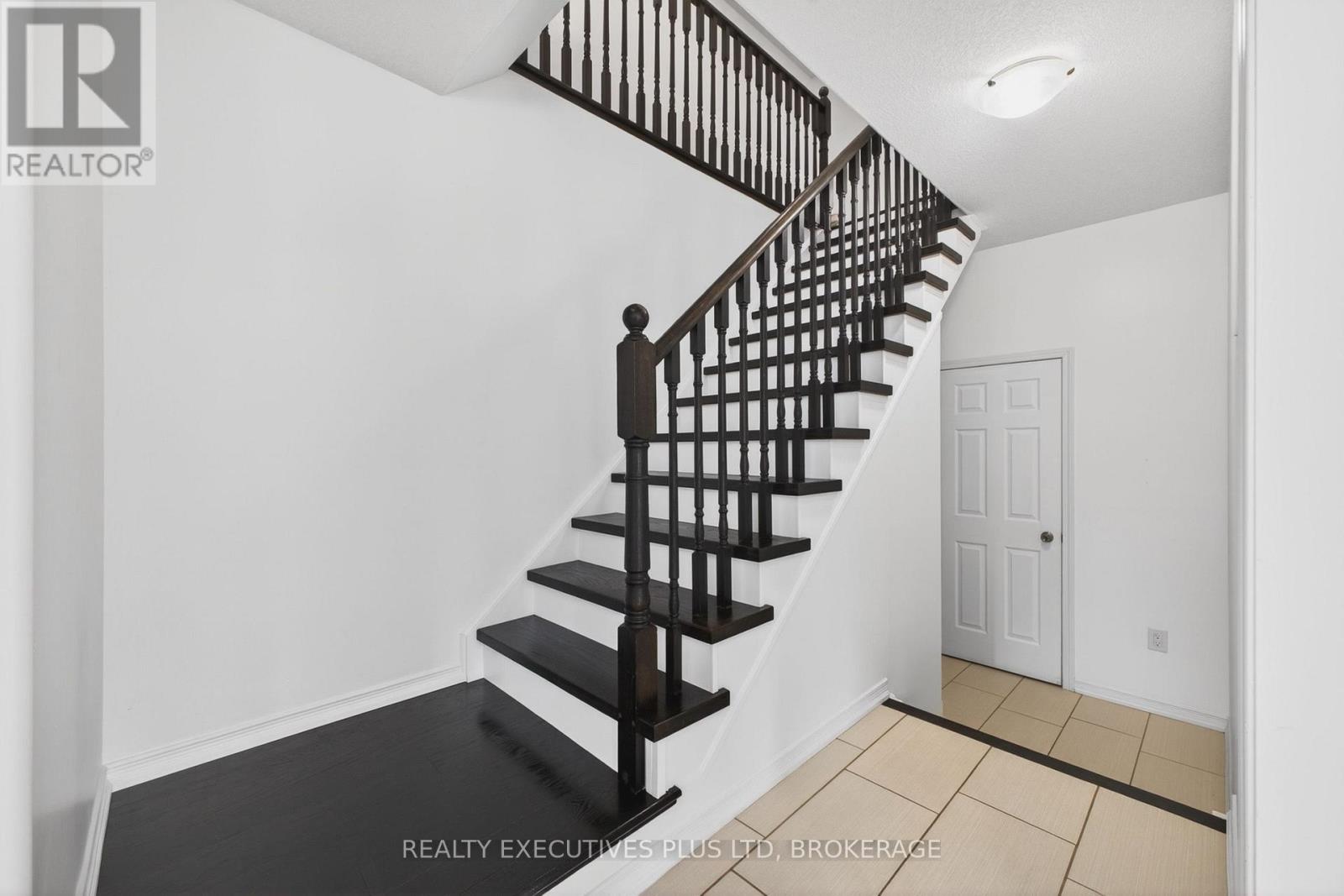 7829 Buckeye Crescent, Niagara Falls, Ontario  L2H 0P1 - Photo 20 - X13553310