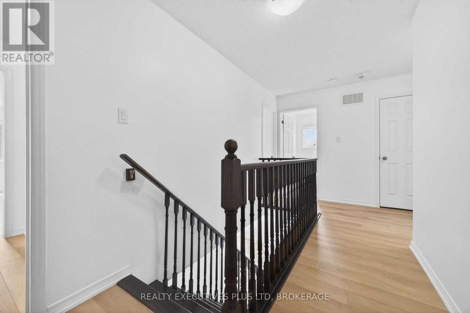 7829 Buckeye Crescent, Niagara Falls, Ontario  L2H 0P1 - Photo 22 - X13553310
