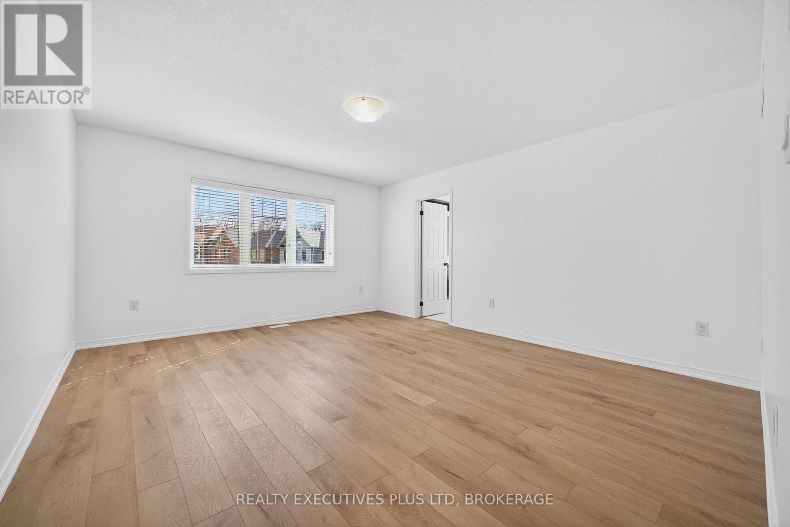 7829 Buckeye Crescent, Niagara Falls, Ontario  L2H 0P1 - Photo 25 - X13553310