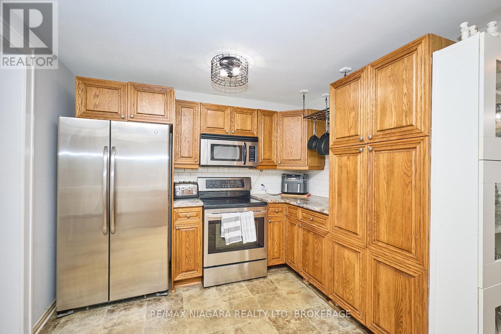 1444 Lakehurst Avenue, Fort Erie, Ontario  L2A 3A3 - Photo 6 - X13553314