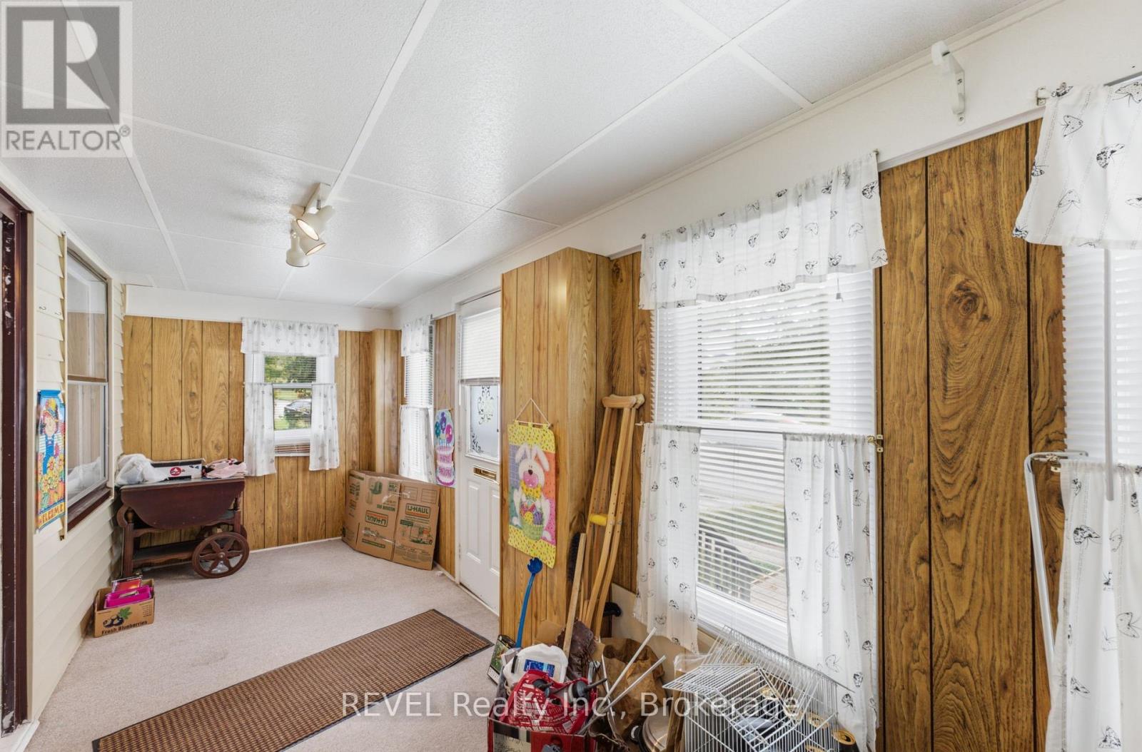 32 St Peter Street, St. Catharines, Ontario  L2T 1N9 - Photo 6 - X13554030