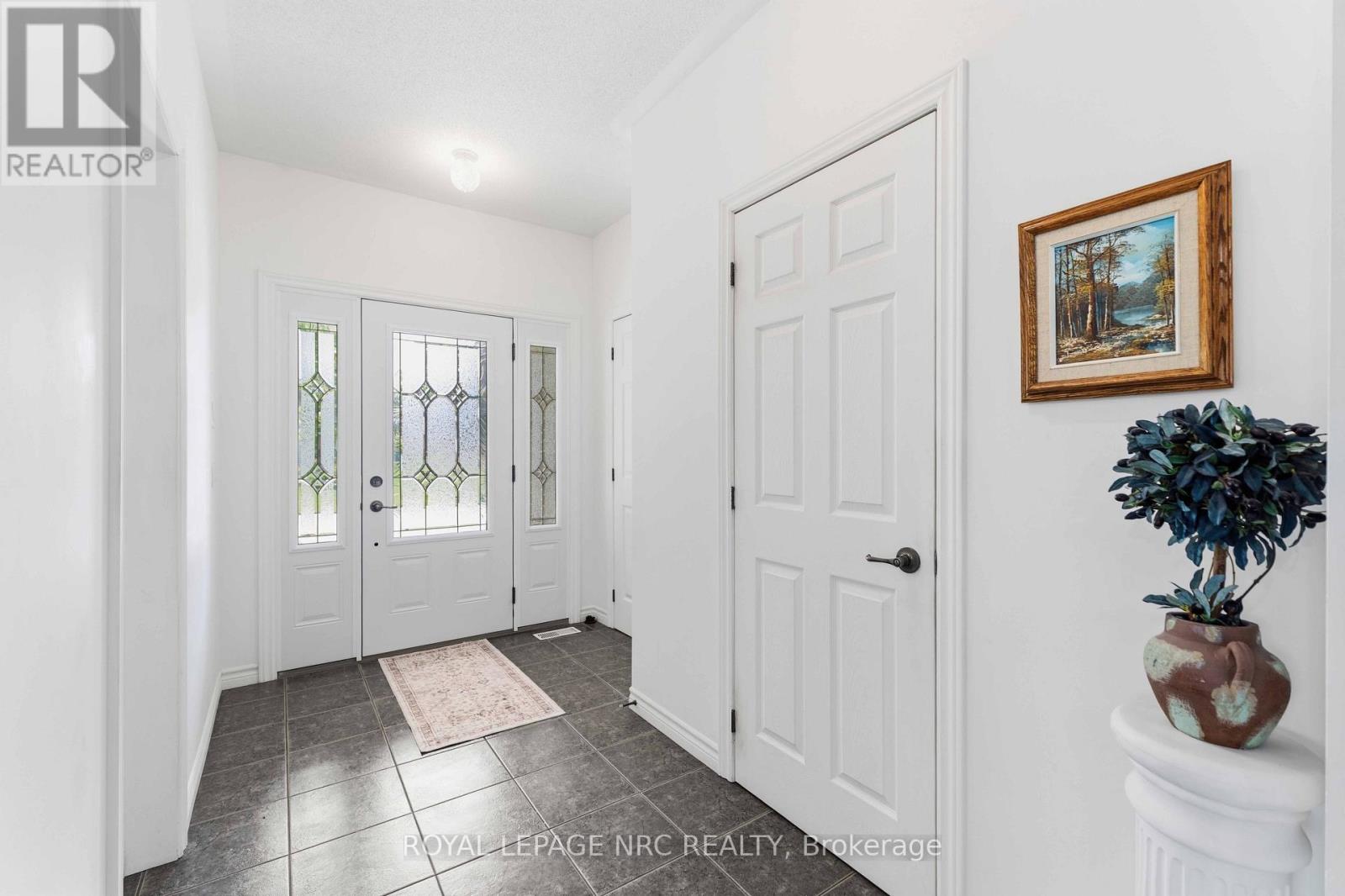3905 Rainbow Lane, Lincoln, Ontario  L0R 2C0 - Photo 5 - X13554412