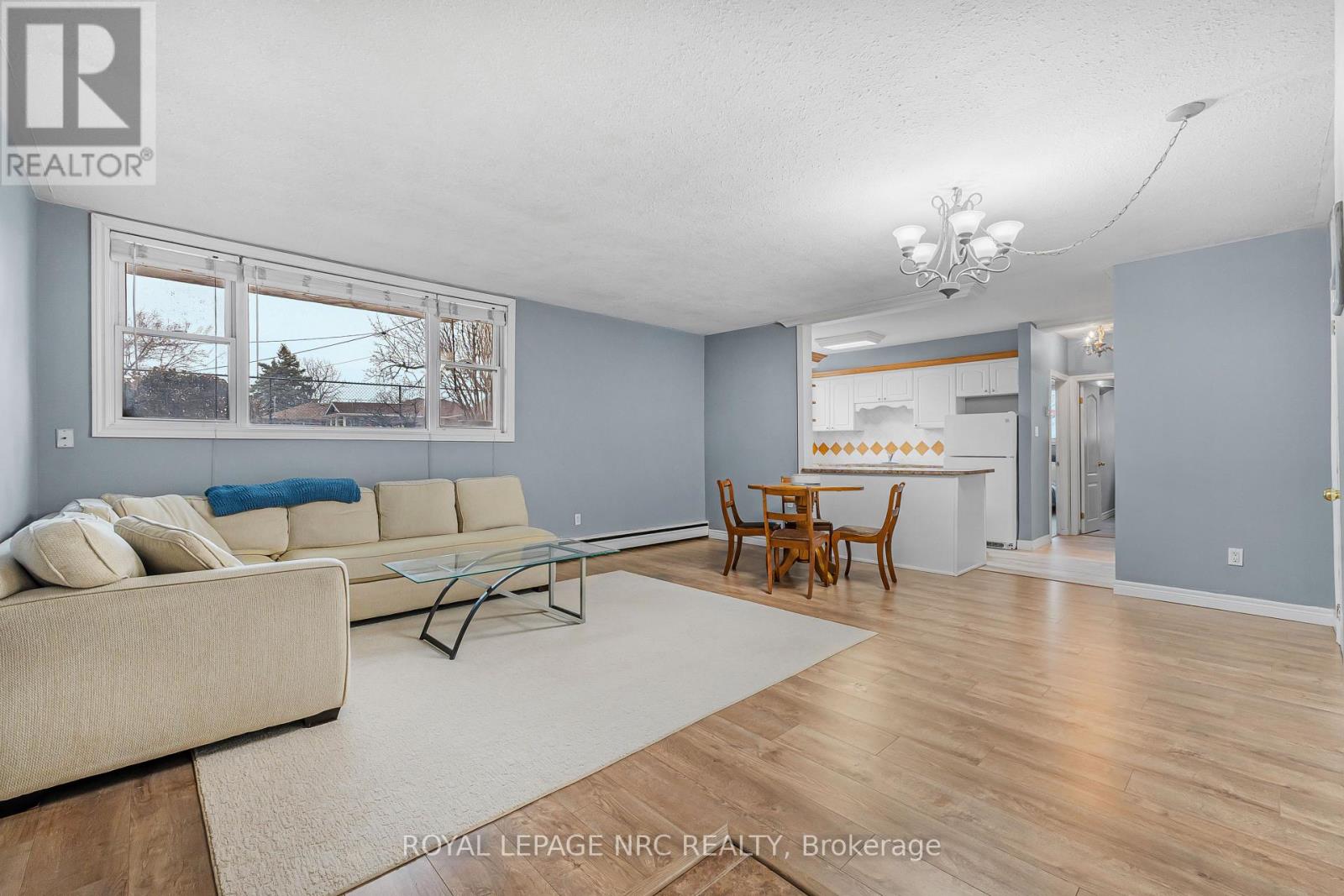 7 - 454 Carlton Street, St. Catharines, Ontario  L2M 4X1 - Photo 3 - X13555188