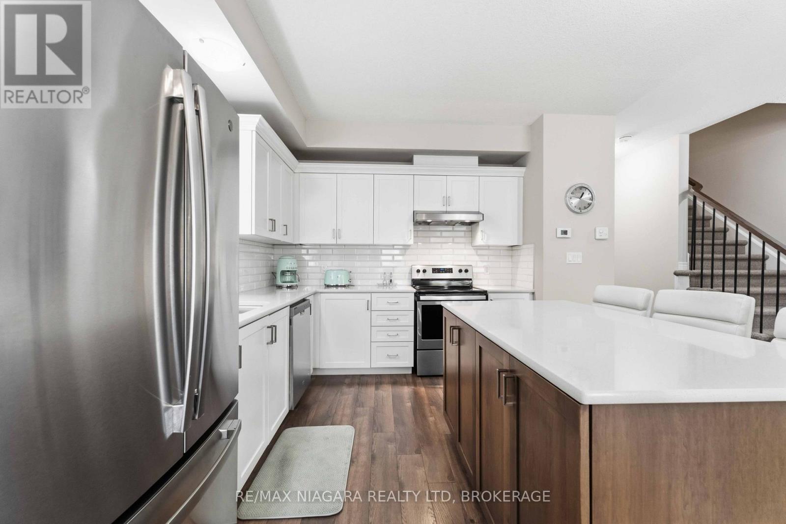 23b Bloomfield Avenue, St. Catharines, Ontario  L2P 1W8 - Photo 14 - X13555298