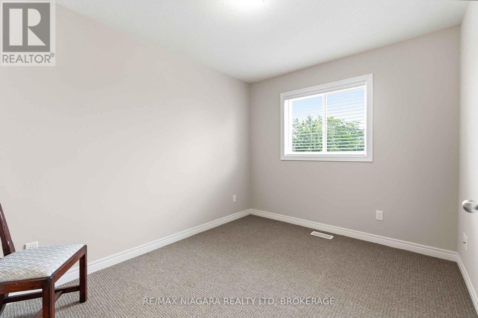 23b Bloomfield Avenue, St. Catharines, Ontario  L2P 1W8 - Photo 27 - X13555298