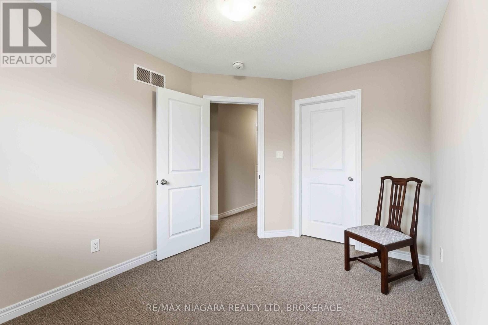 23b Bloomfield Avenue, St. Catharines, Ontario  L2P 1W8 - Photo 28 - X13555298