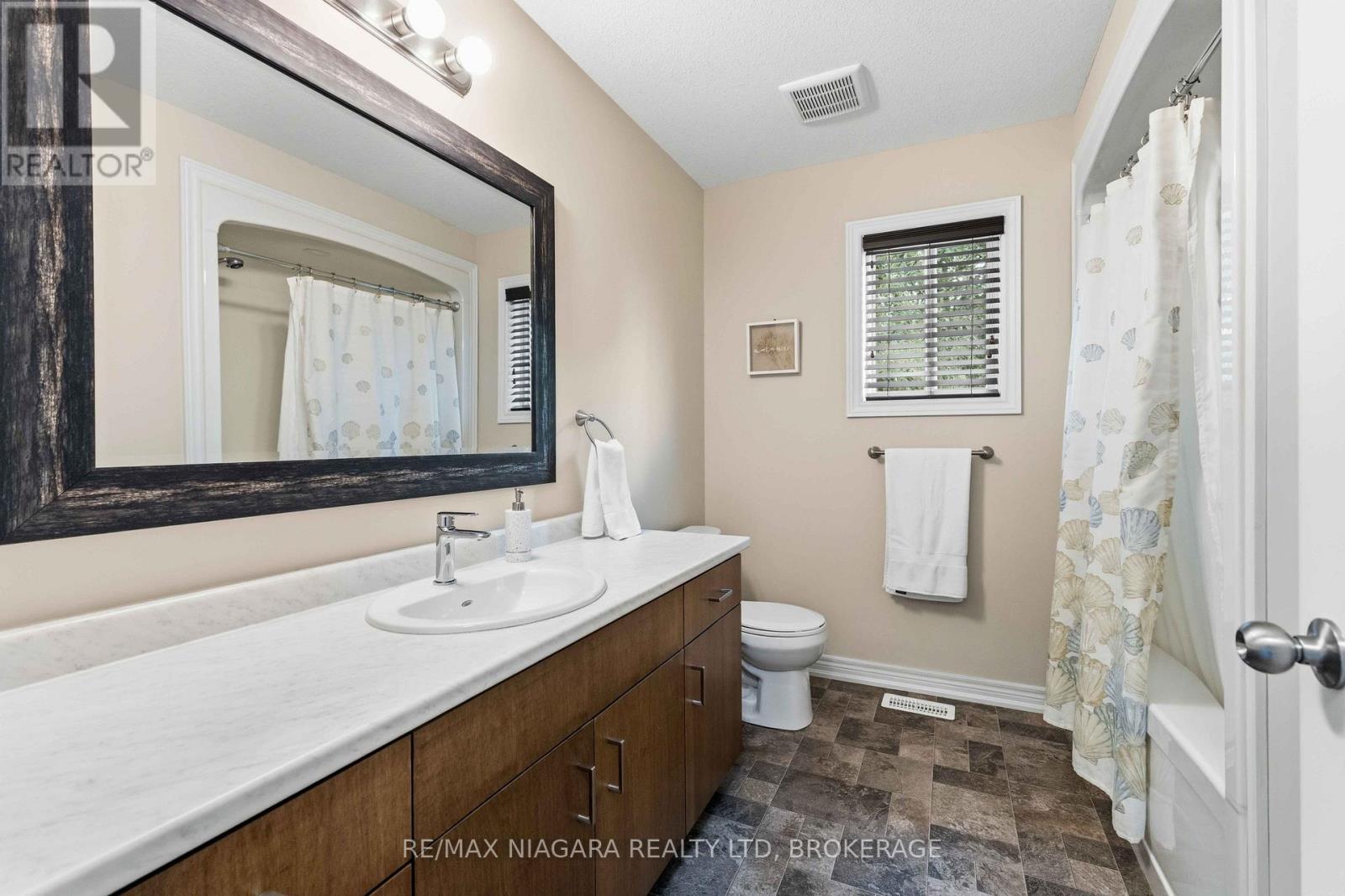 23b Bloomfield Avenue, St. Catharines, Ontario  L2P 1W8 - Photo 29 - X13555298