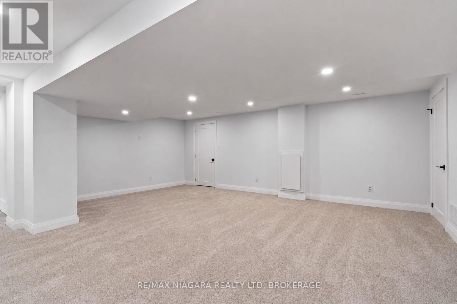 22 George Street, Grimsby, Ontario  L3M 3Y6 - Photo 22 - X13555500