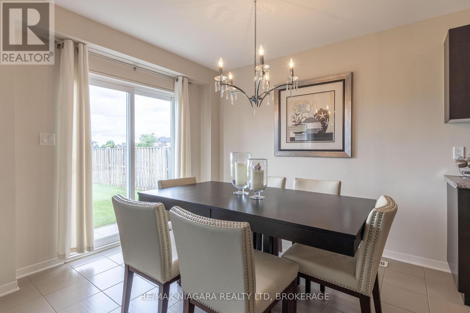 8625 Upper Canada Drive, Niagara Falls, Ontario  L2H 0B7 - Photo 10 - X13555822