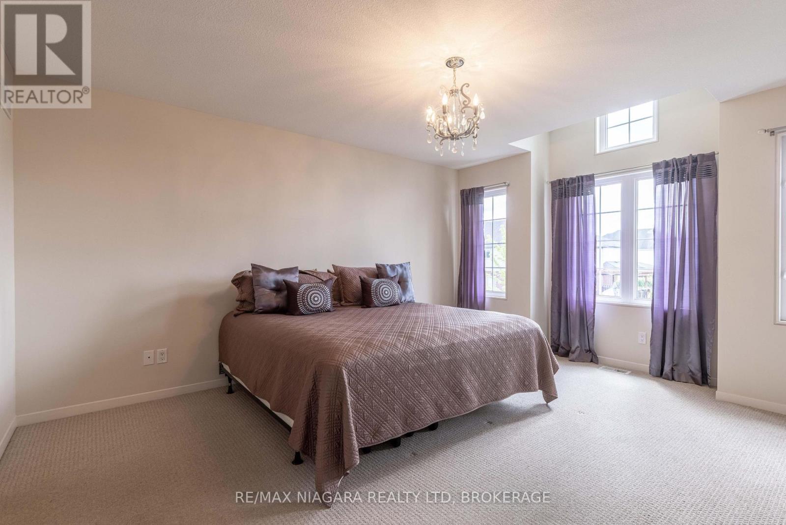 8625 Upper Canada Drive, Niagara Falls, Ontario  L2H 0B7 - Photo 16 - X13555822