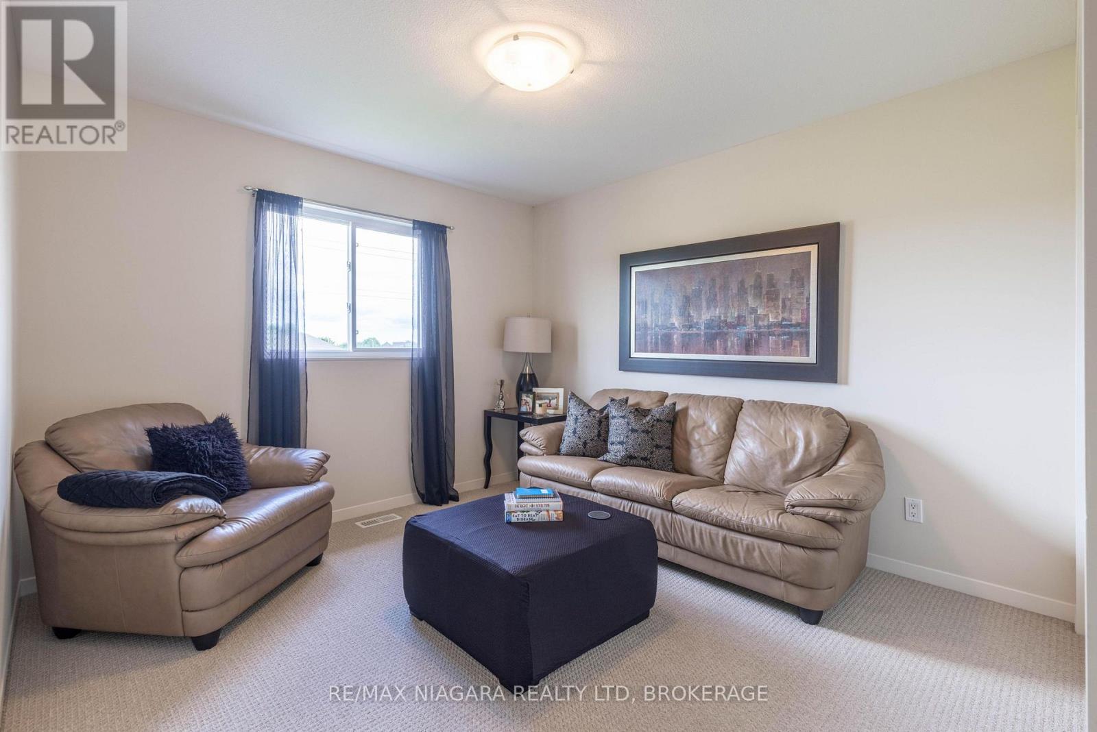 8625 Upper Canada Drive, Niagara Falls, Ontario  L2H 0B7 - Photo 19 - X13555822