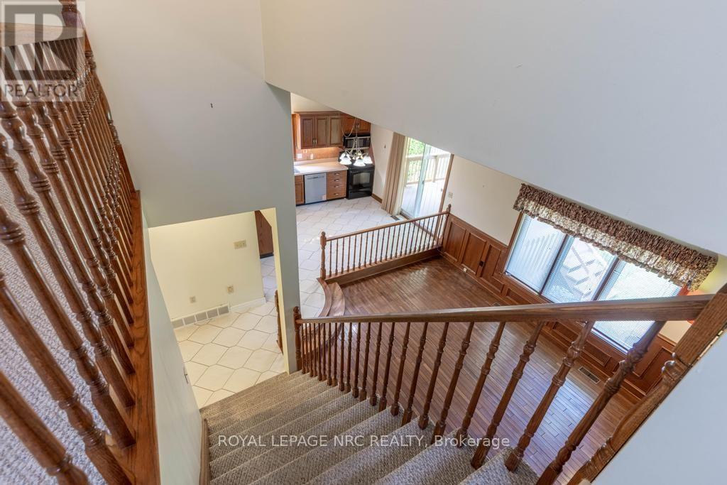 5 Bahama Bay, St. Catharines, Ontario  L2M 7W2 - Photo 18 - X13555828