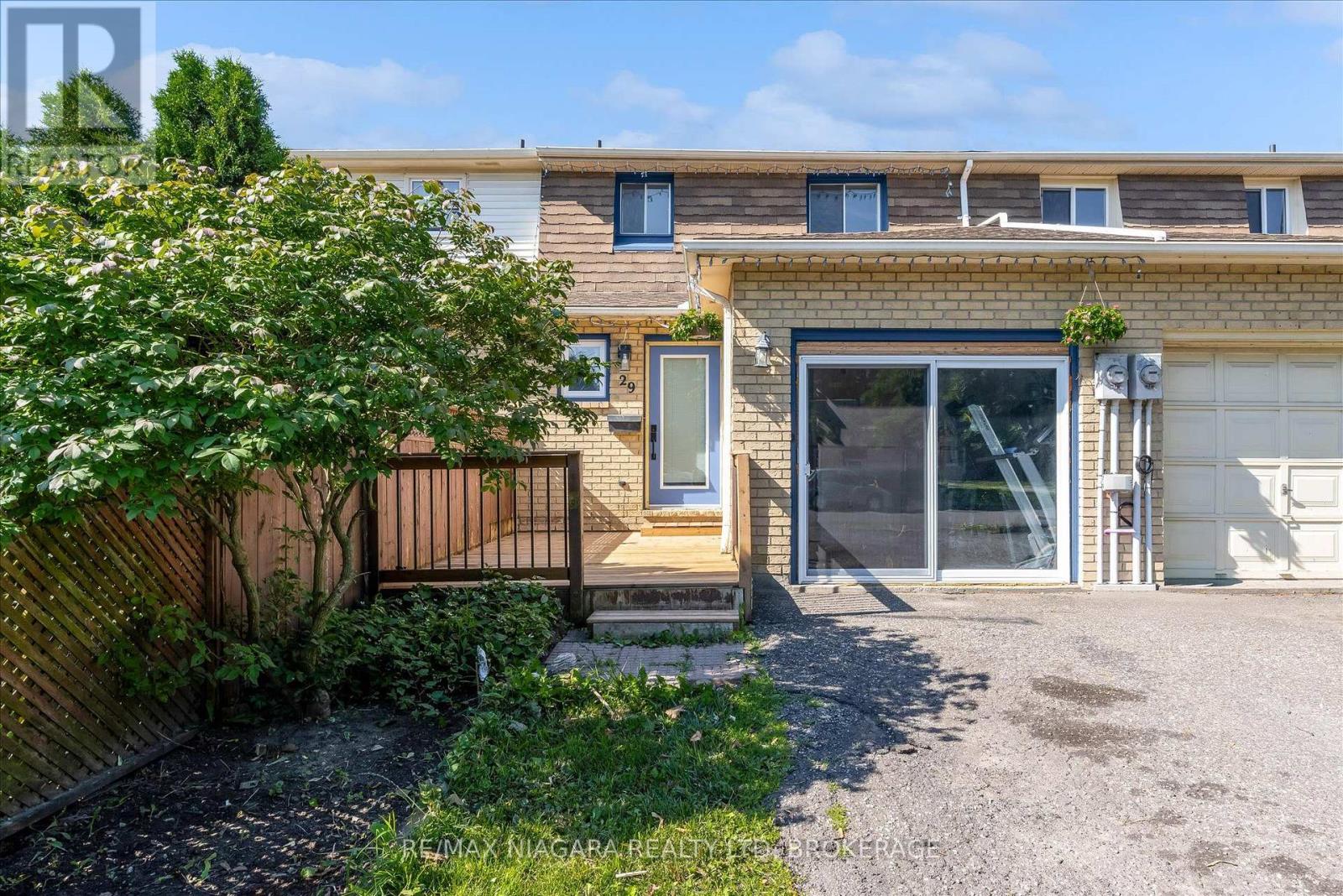 29 ROMY CRESCENT, Thorold, Ontario