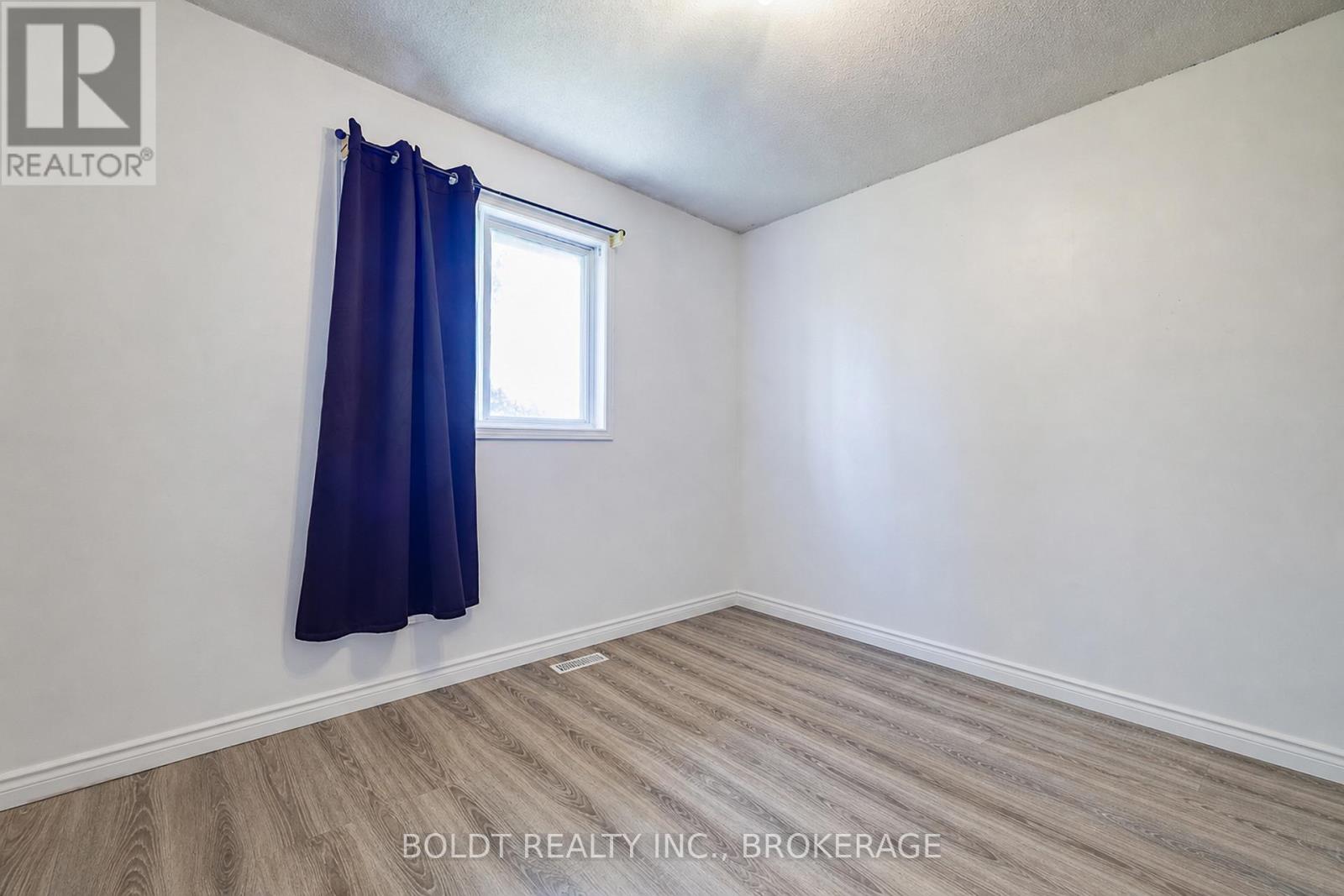 10 Maria Street, St. Catharines, Ontario  L2S 3Y3 - Photo 17 - X13557282