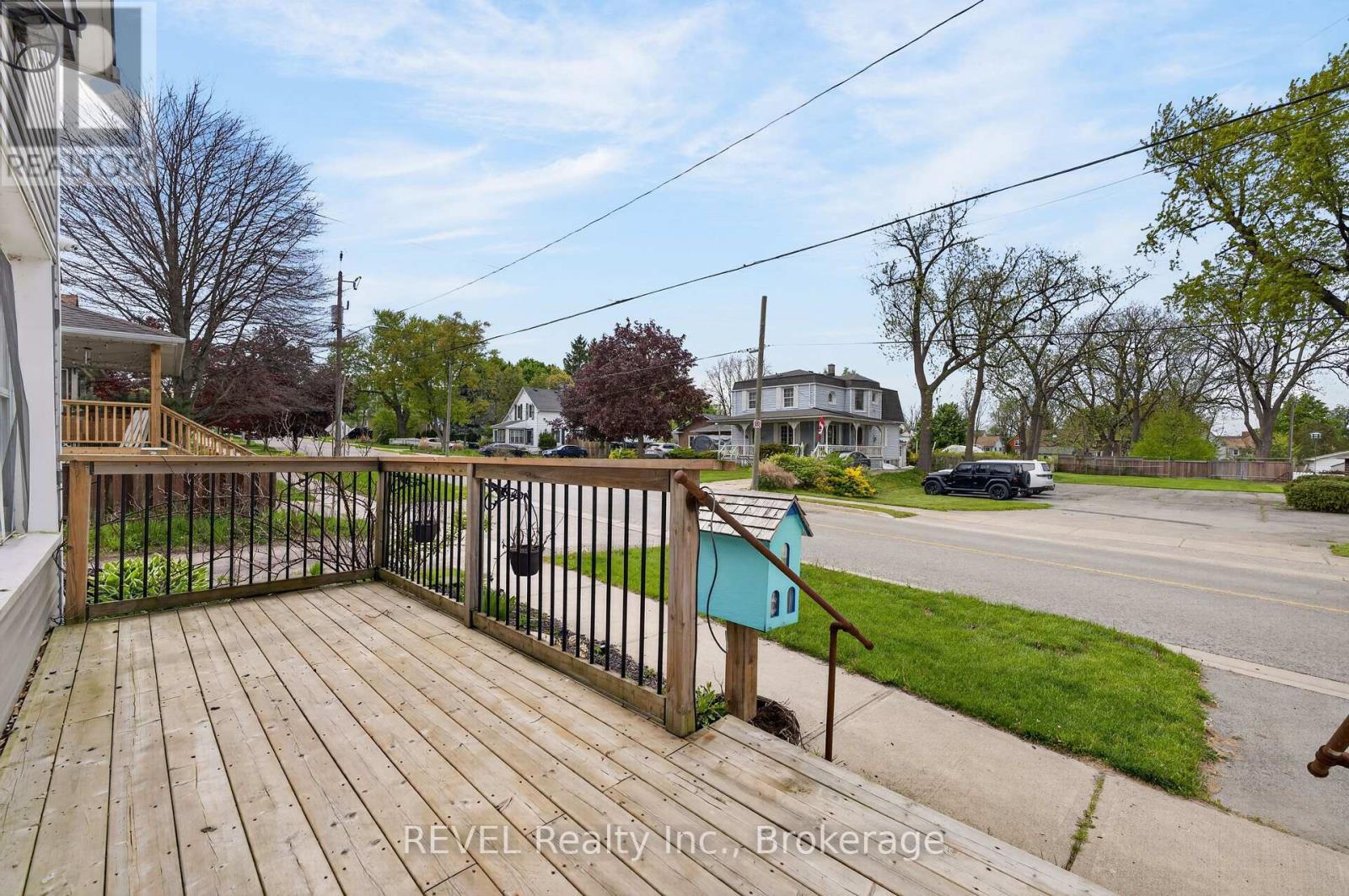 15 Phipps Street, Fort Erie, Ontario  L2A 2V1 - Photo 3 - X13557544