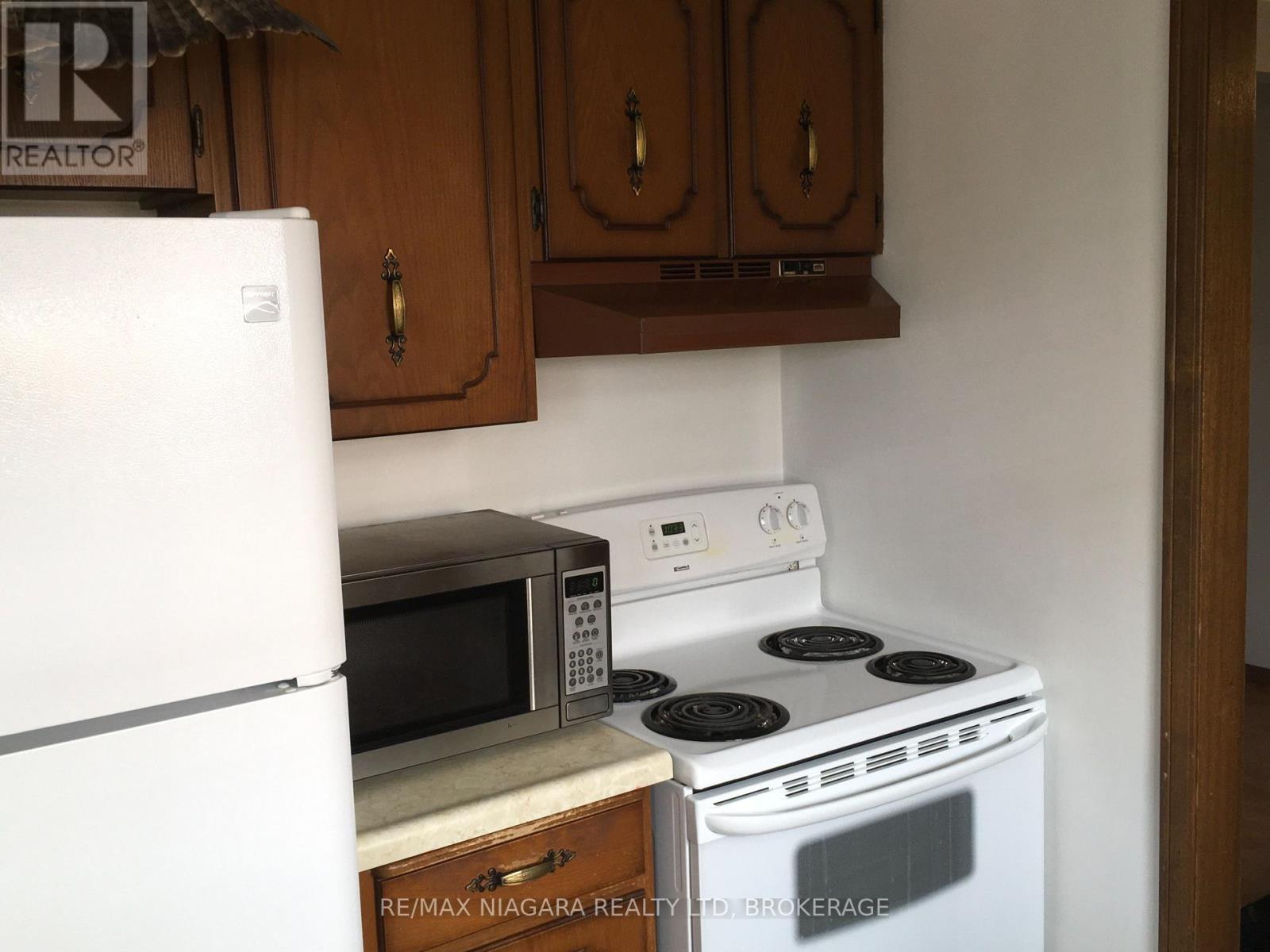 6086 Eldorado Avenue, Niagara Falls, Ontario  L2H 2E7 - Photo 11 - X13557570