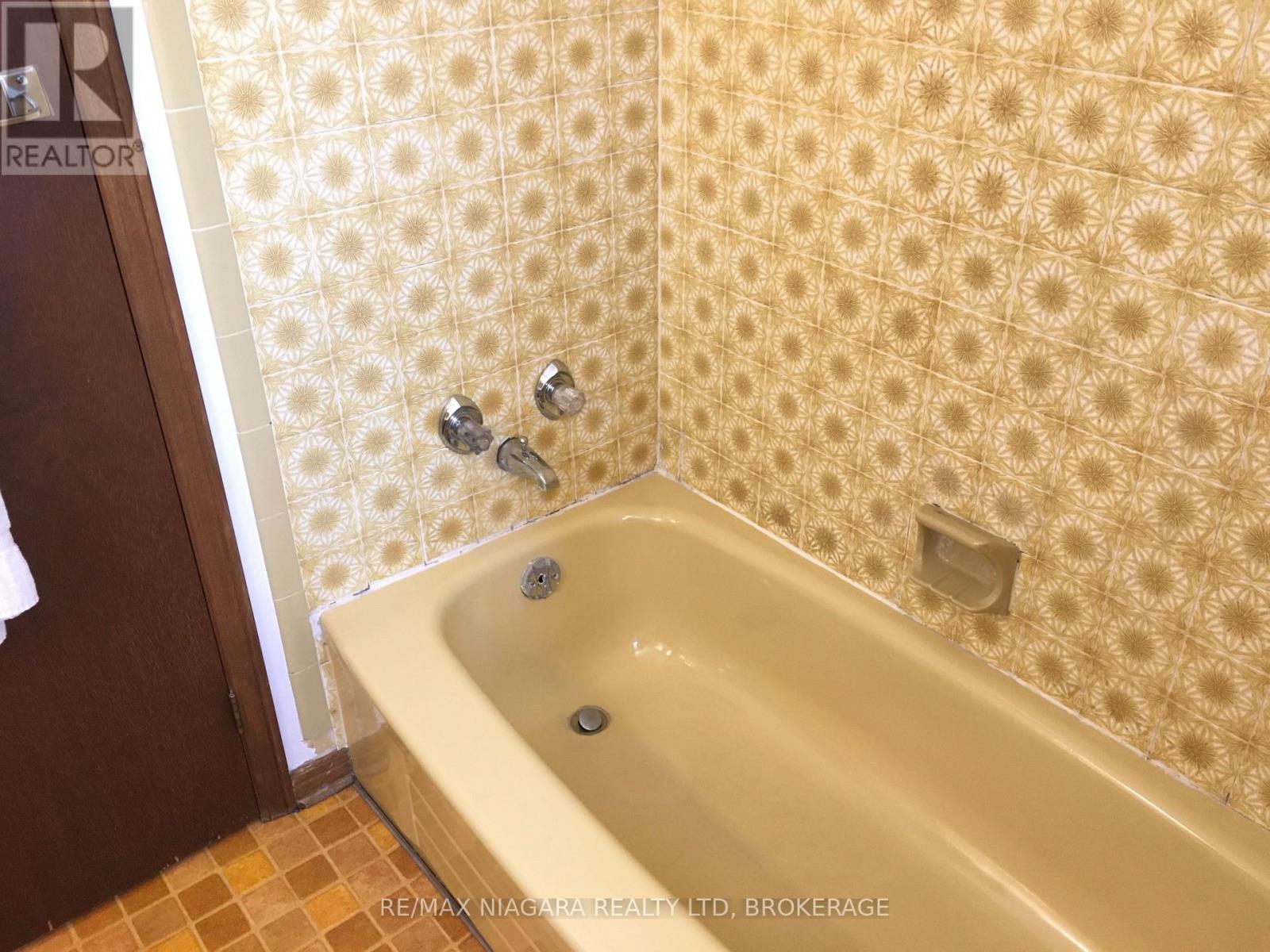 6086 Eldorado Avenue, Niagara Falls, Ontario  L2H 2E7 - Photo 24 - X13557570