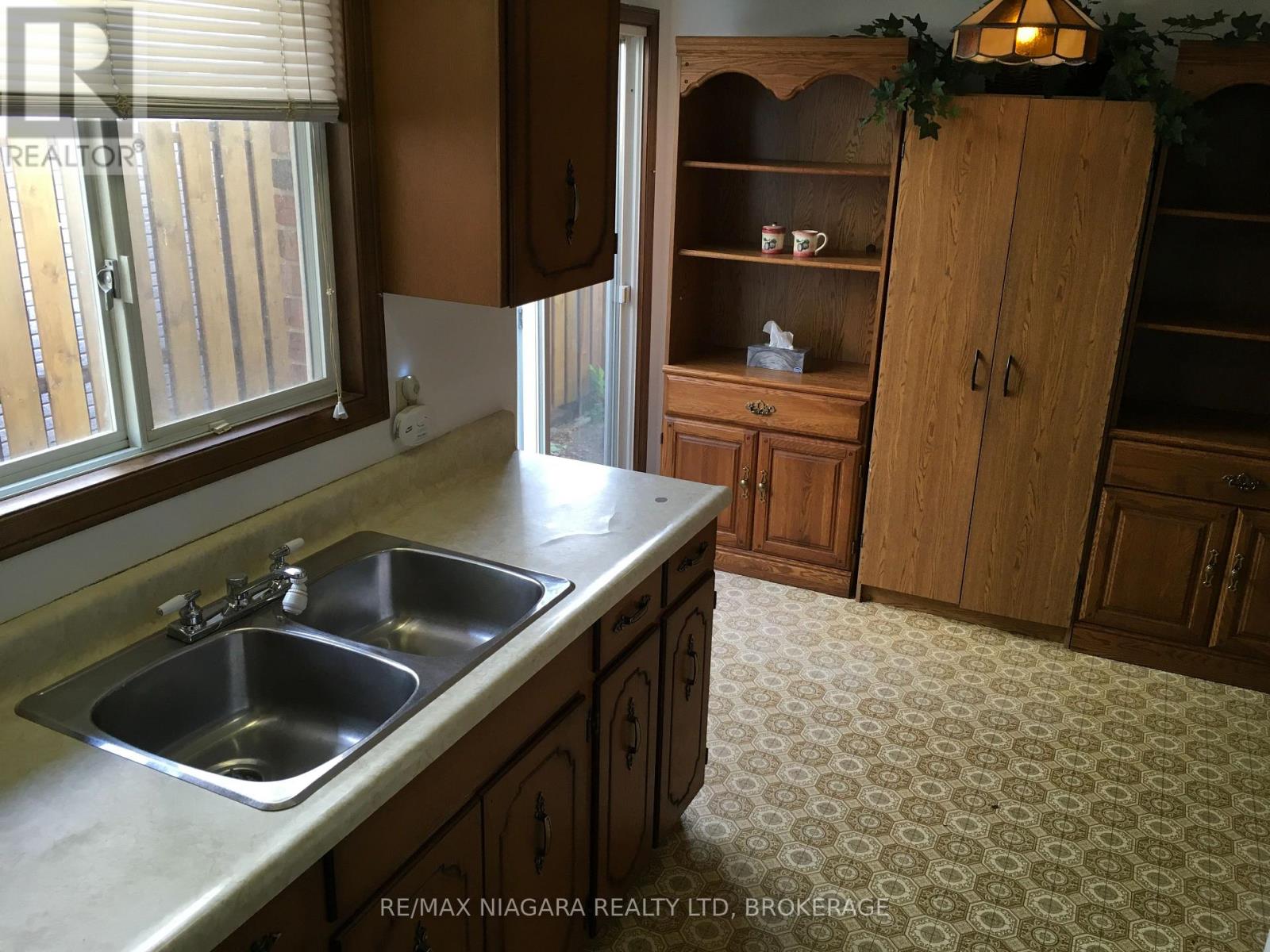 6086 Eldorado Avenue, Niagara Falls, Ontario  L2H 2E7 - Photo 7 - X13557570