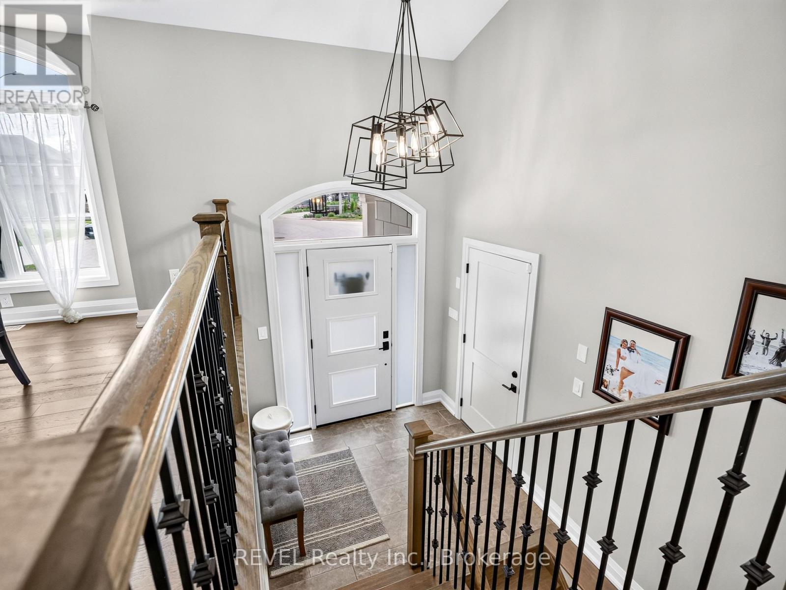 2761 Arrowsmith Court, Fort Erie, Ontario  L0S 1S0 - Photo 5 - X13558922