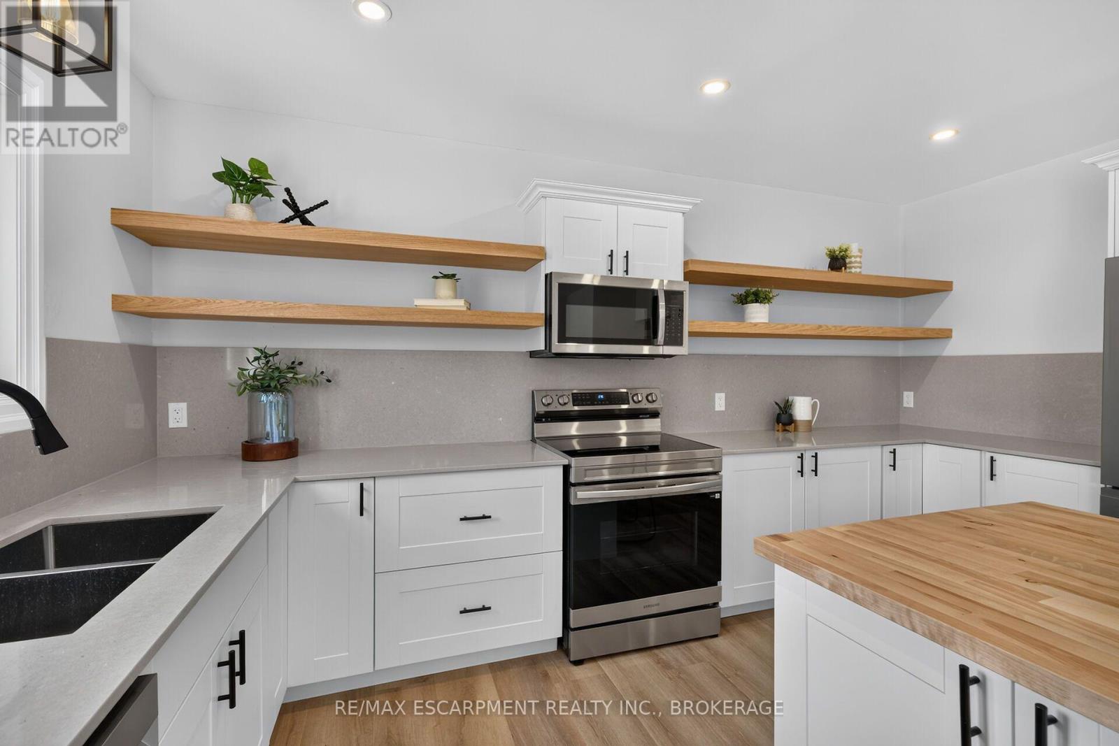 27 Church Street E, Norfolk, Ontario  N4B 1T2 - Photo 11 - X13558932