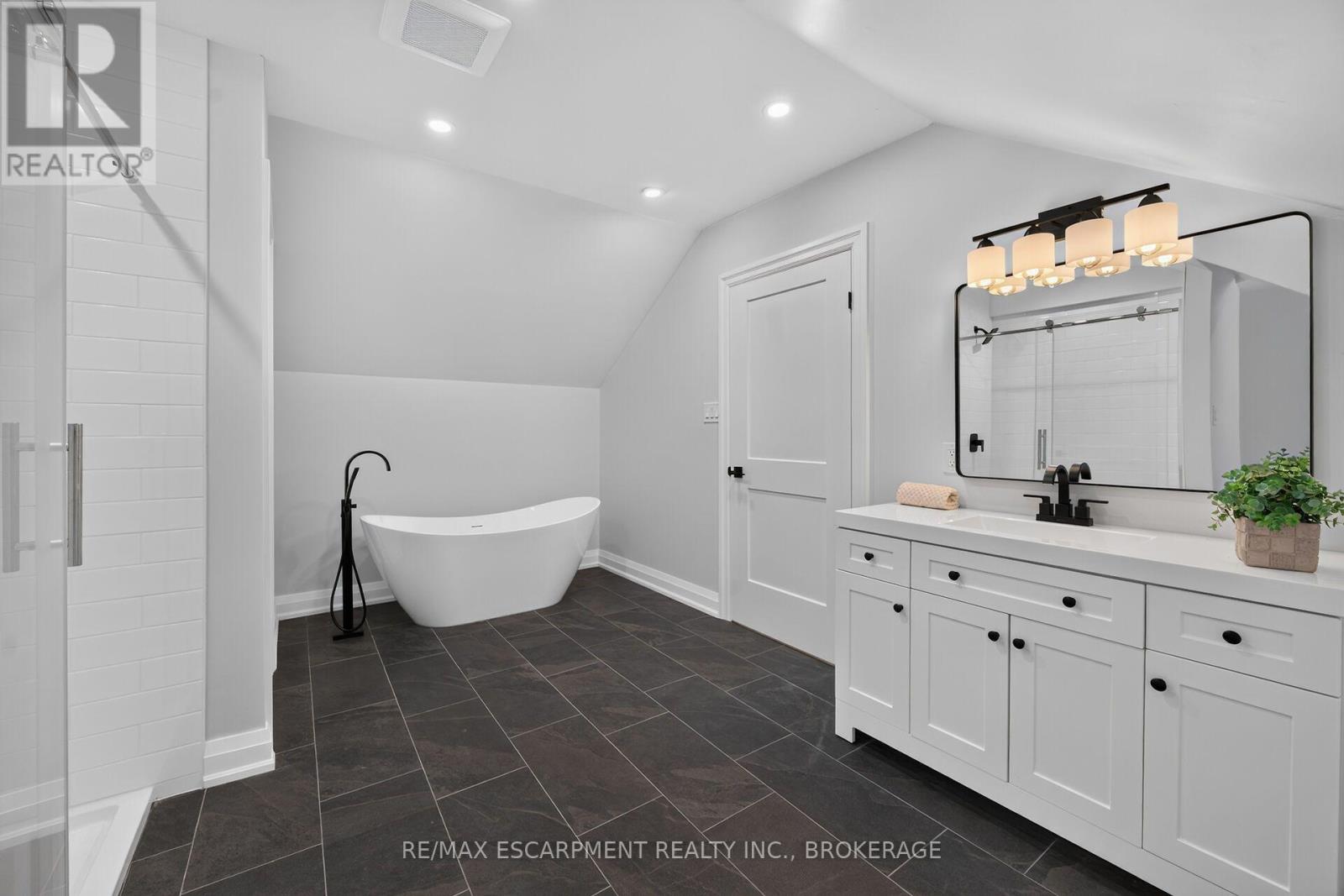 27 Church Street E, Norfolk, Ontario  N4B 1T2 - Photo 29 - X13558932
