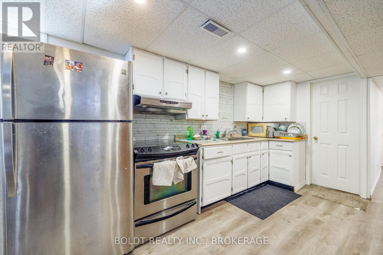 Basement - 126 Elma Street, St. Catharines, Ontario  L2N 6A2 - Photo 3 - X13559462