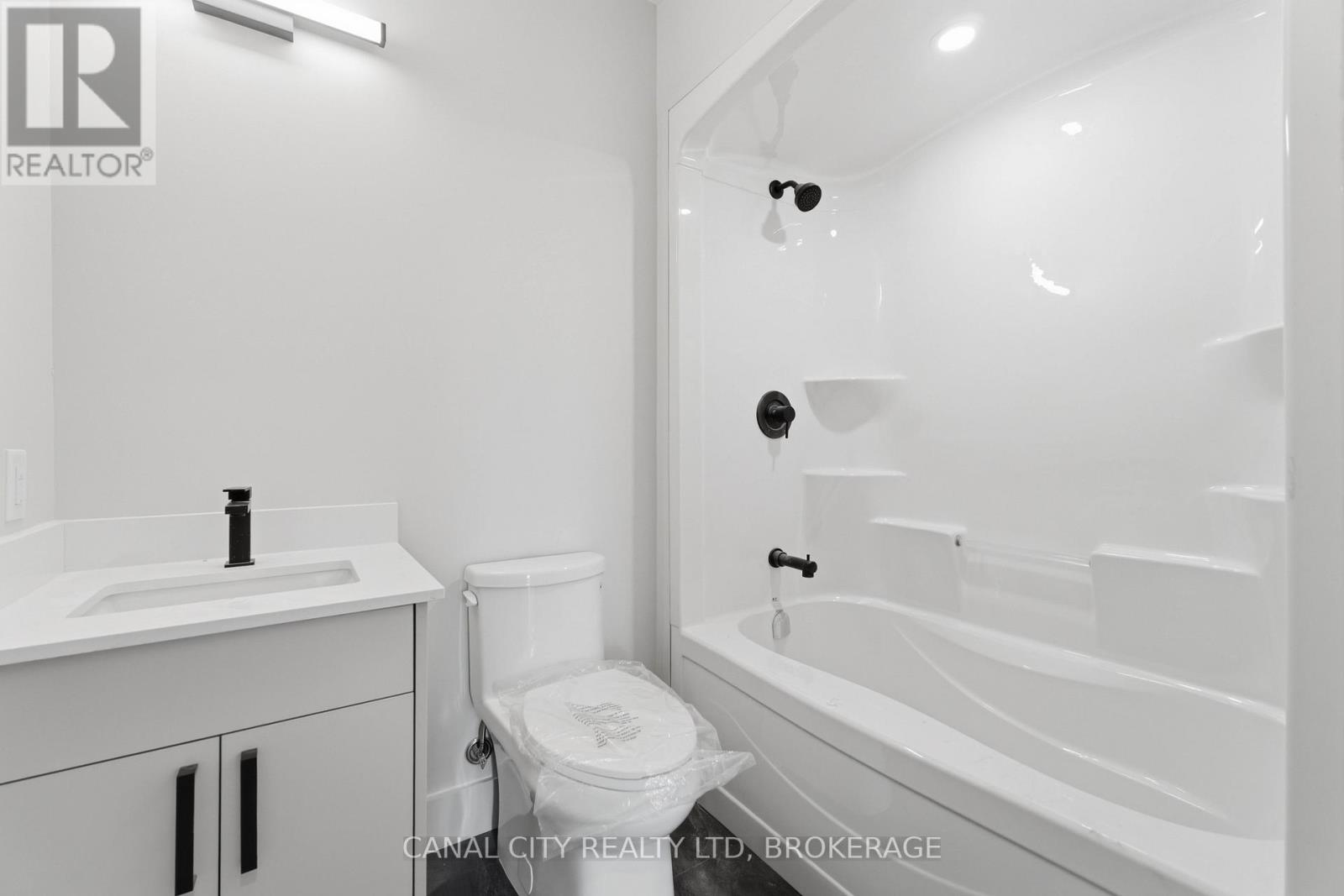407 - 8 Hutt Lane, Thorold, Ontario  L2V 1V4 - Photo 16 - X13559758
