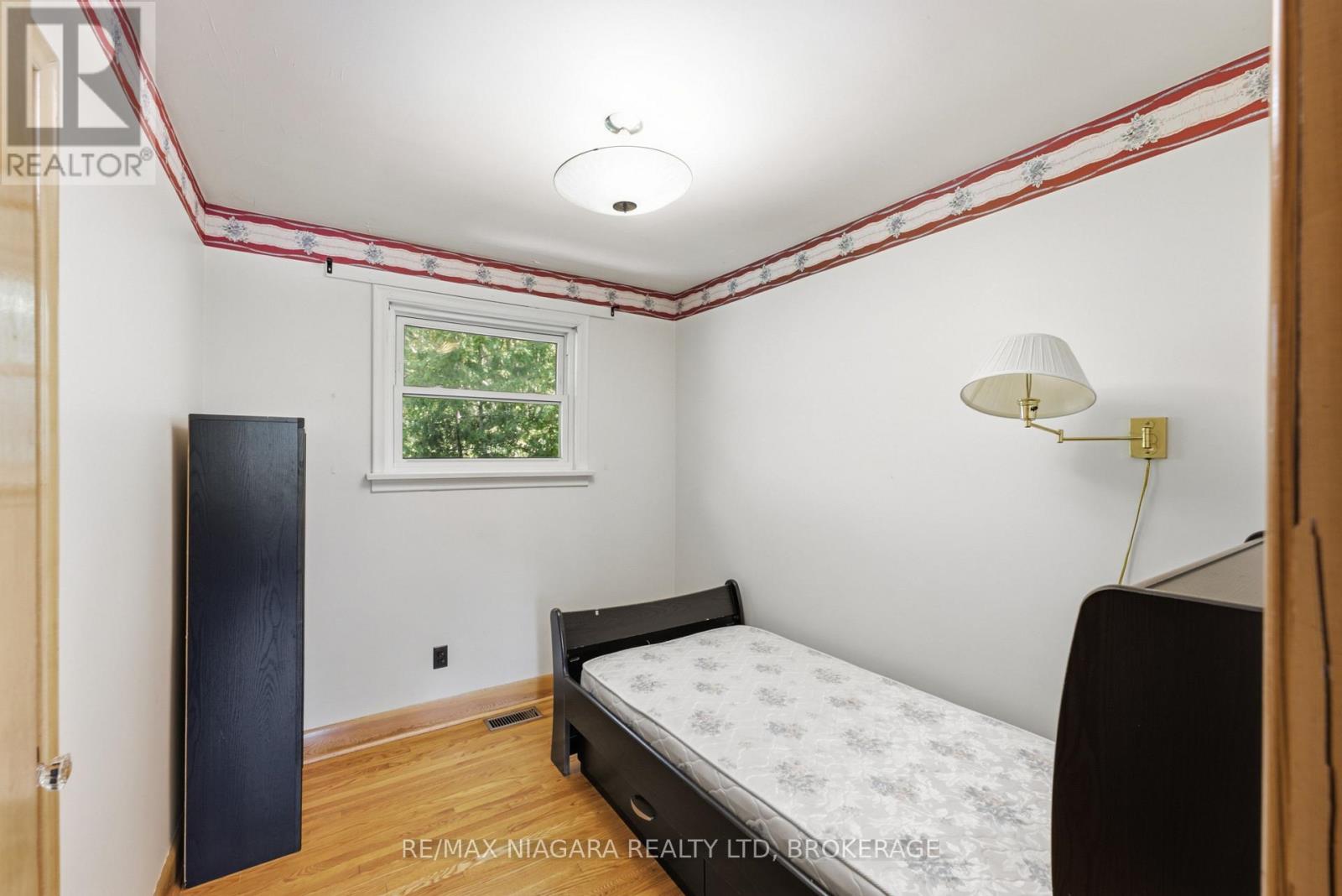 6479 Brock Street, Niagara Falls, Ontario  L2J 1W4 - Photo 15 - X13559782