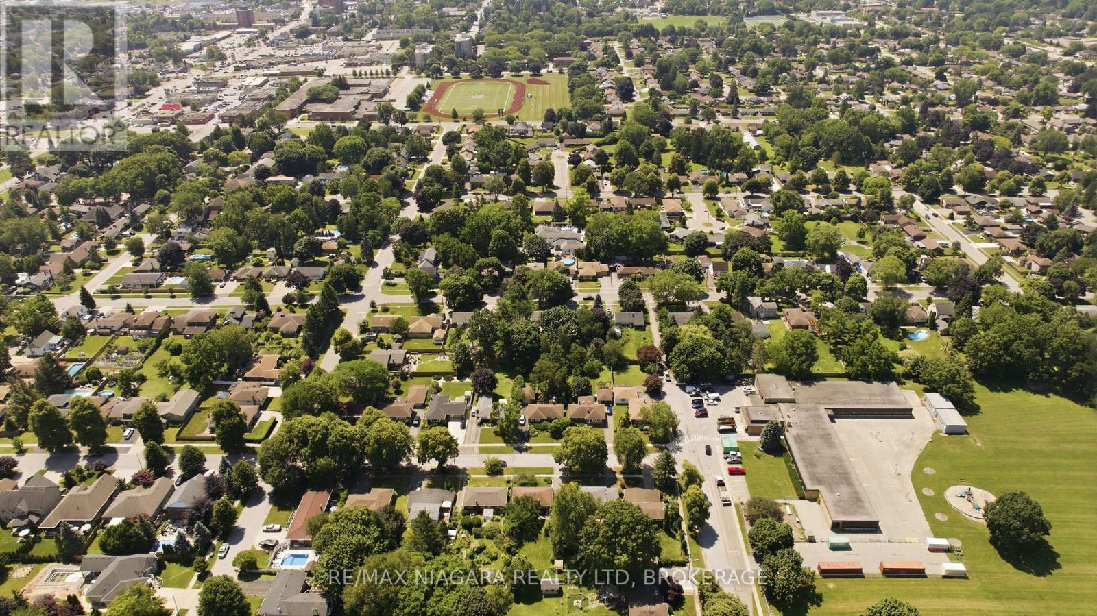 6479 Brock Street, Niagara Falls, Ontario  L2J 1W4 - Photo 38 - X13559782