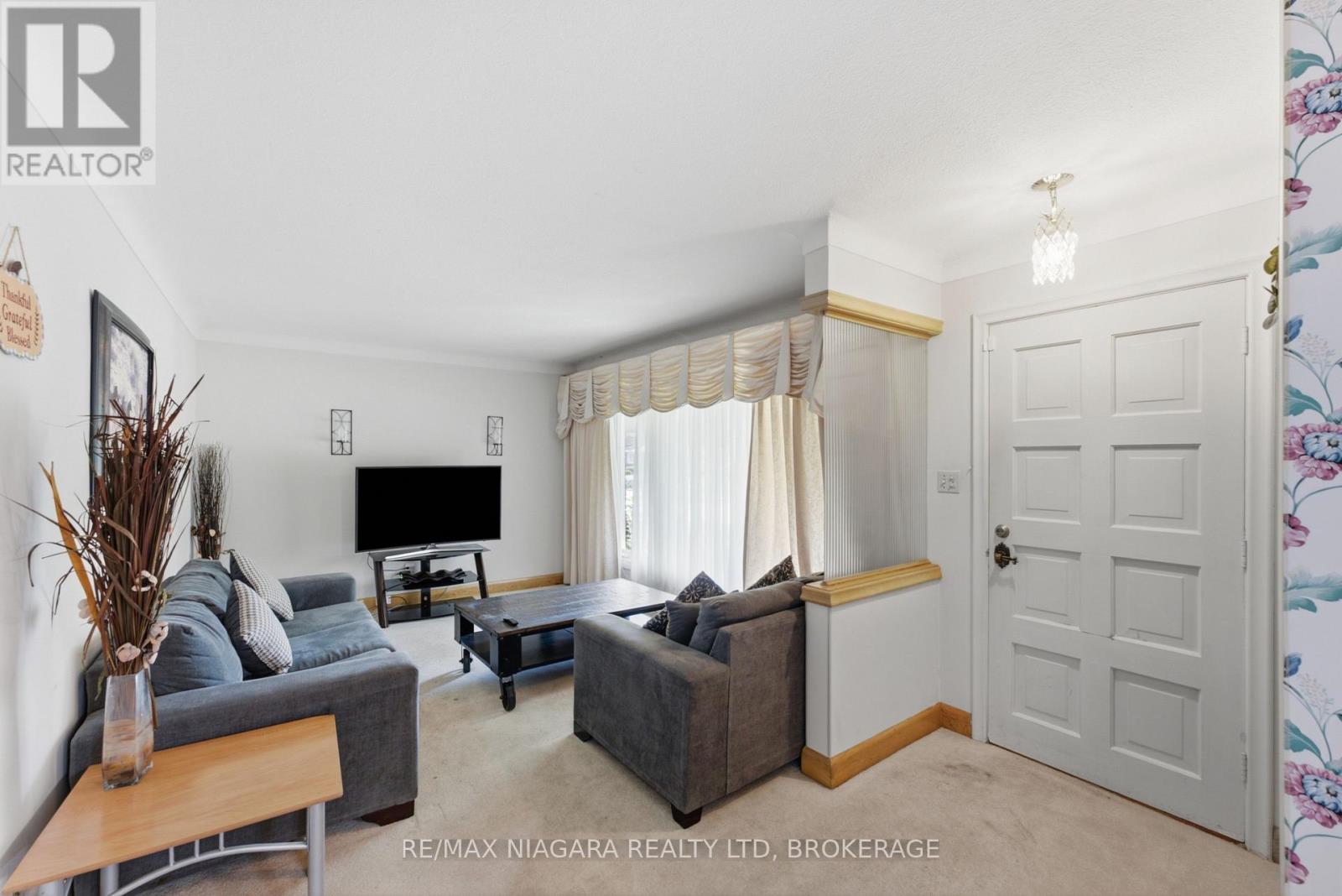 6479 Brock Street, Niagara Falls, Ontario  L2J 1W4 - Photo 5 - X13559782