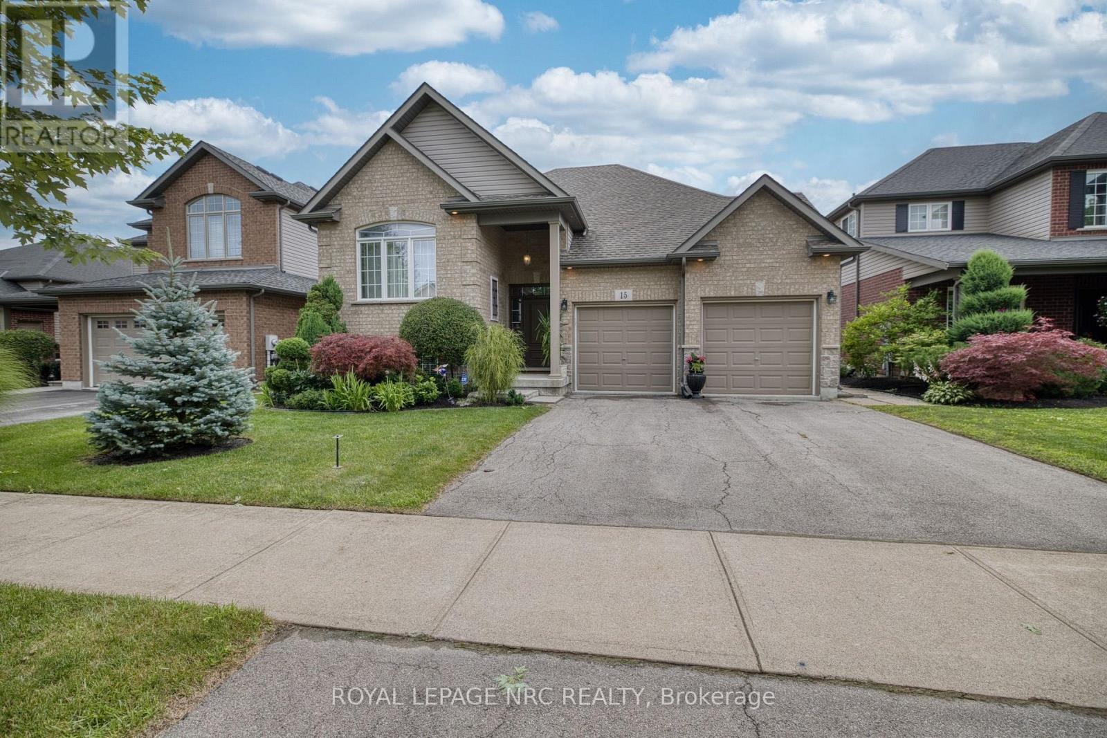 15 FISHER DRIVE, Niagara-on-the-Lake, Ontario
