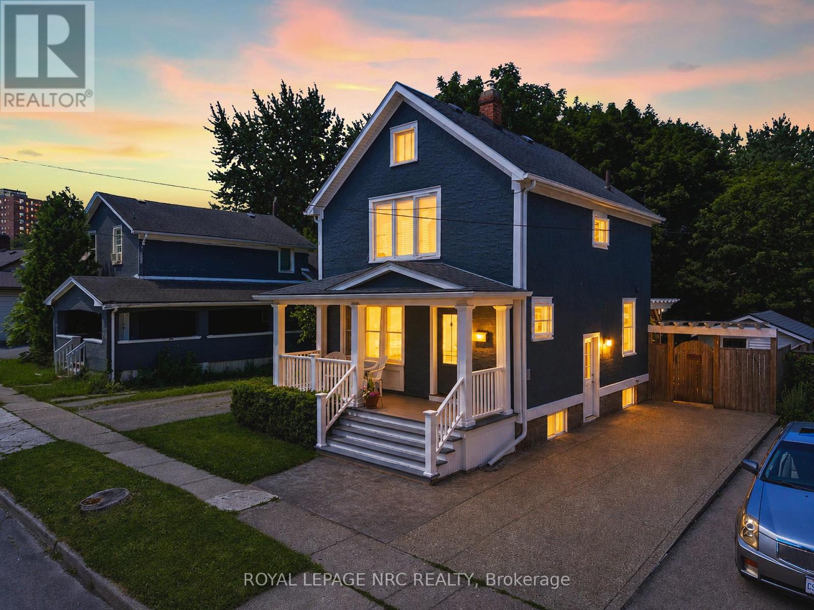 5 GREENLAW PLACE, St. Catharines, Ontario