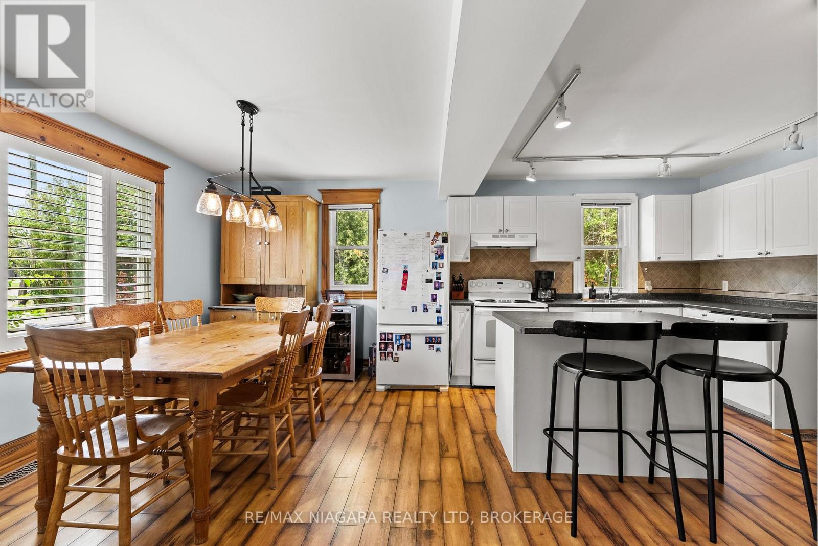 848 East And West Line Road, Niagara-On-The-Lake, Ontario  L0S 1J0 - Photo 10 - X13559888