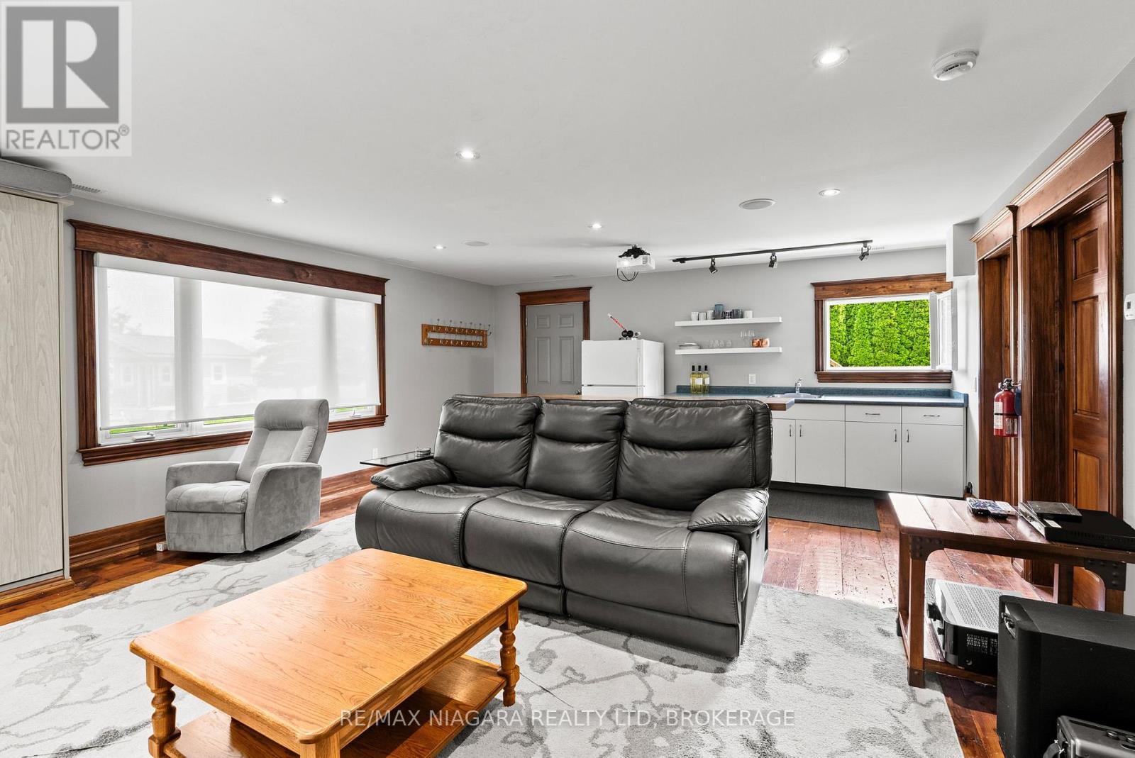 848 East And West Line Road, Niagara-On-The-Lake, Ontario  L0S 1J0 - Photo 37 - X13559888