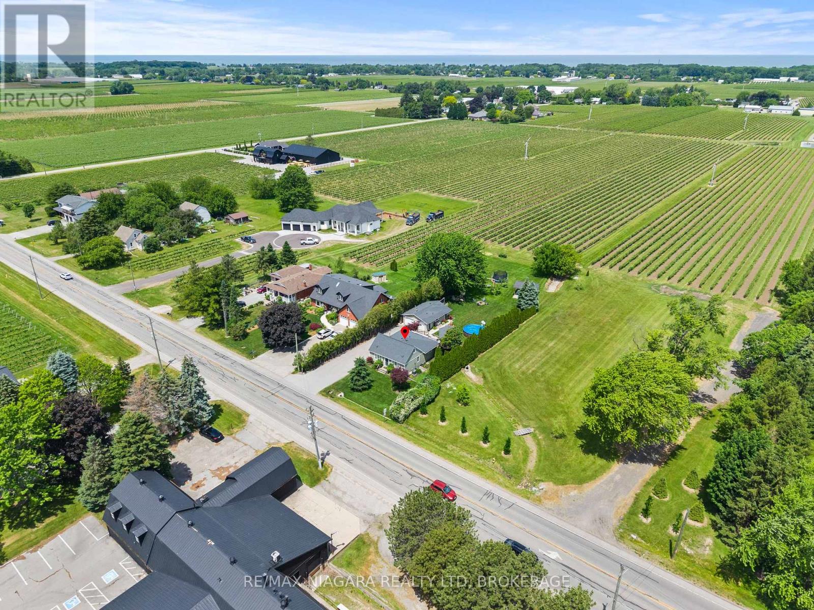 848 East And West Line Road, Niagara-On-The-Lake, Ontario  L0S 1J0 - Photo 4 - X13559888
