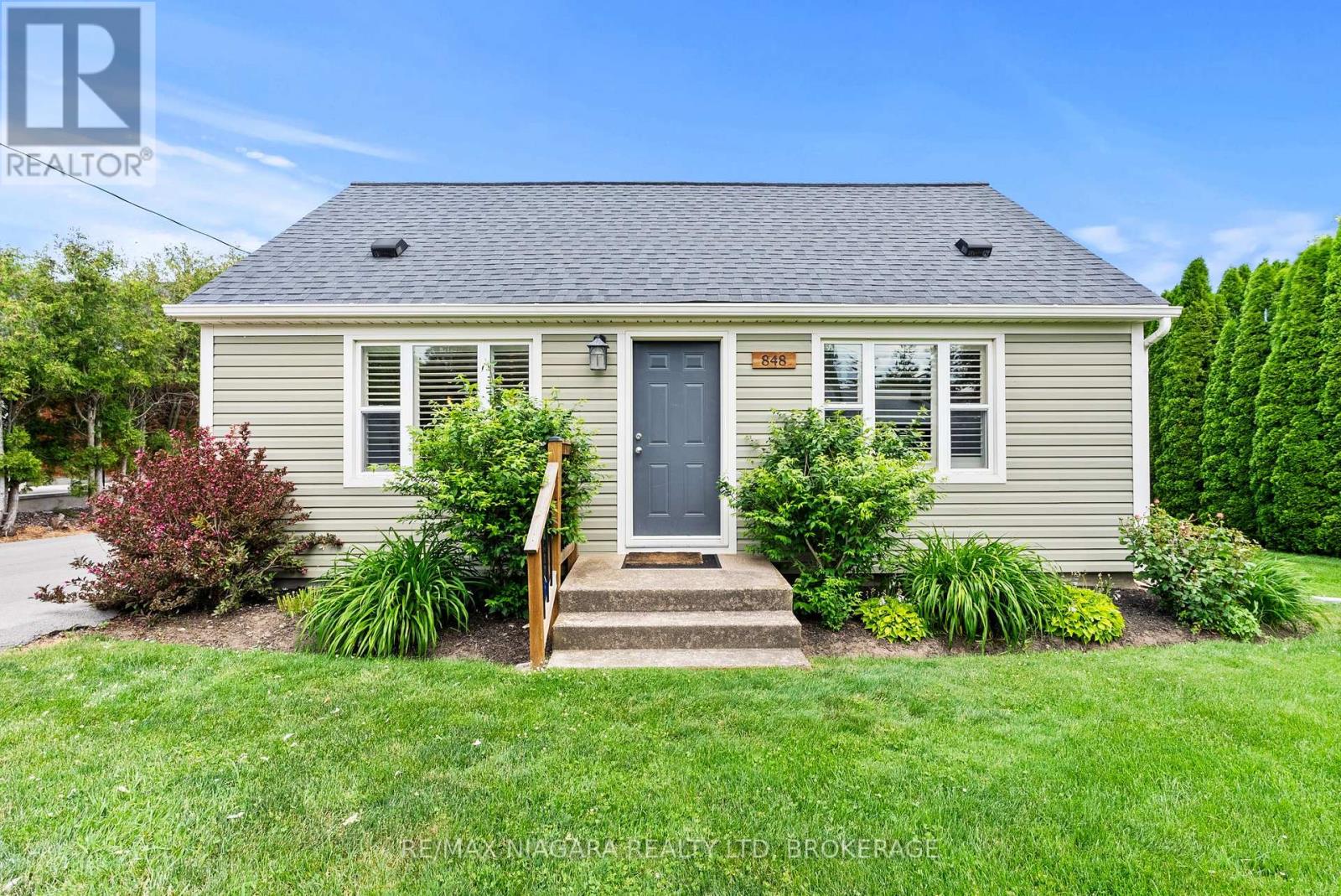 848 East And West Line Road, Niagara-On-The-Lake, Ontario  L0S 1J0 - Photo 5 - X13559888