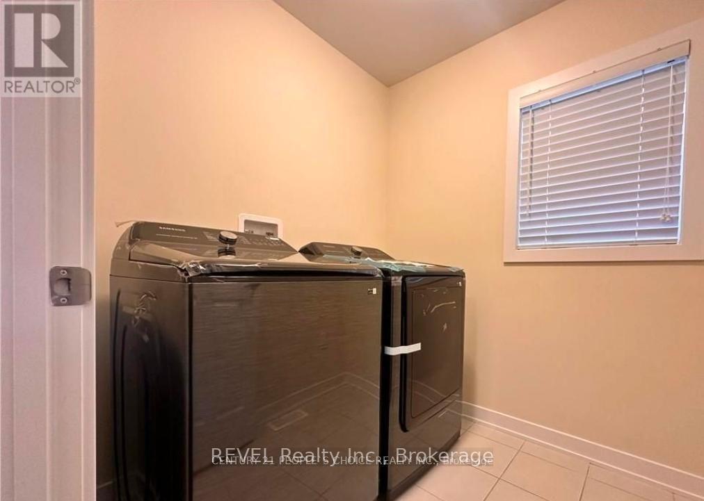 36 Rowlock Street, Welland, Ontario  L3B 0M7 - Photo 14 - X13559954